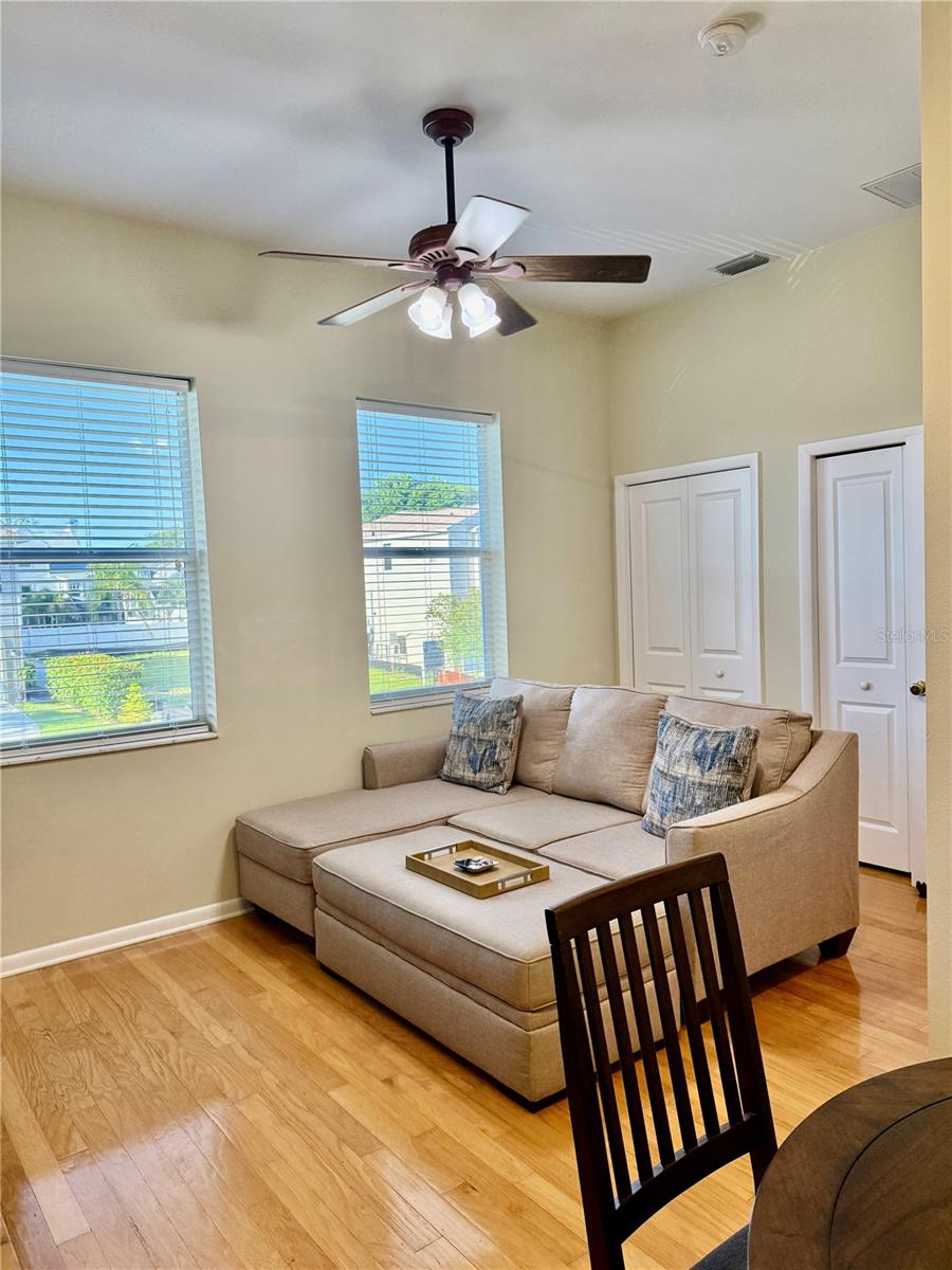 Image 3 of 43 For 501 Palm Avenue