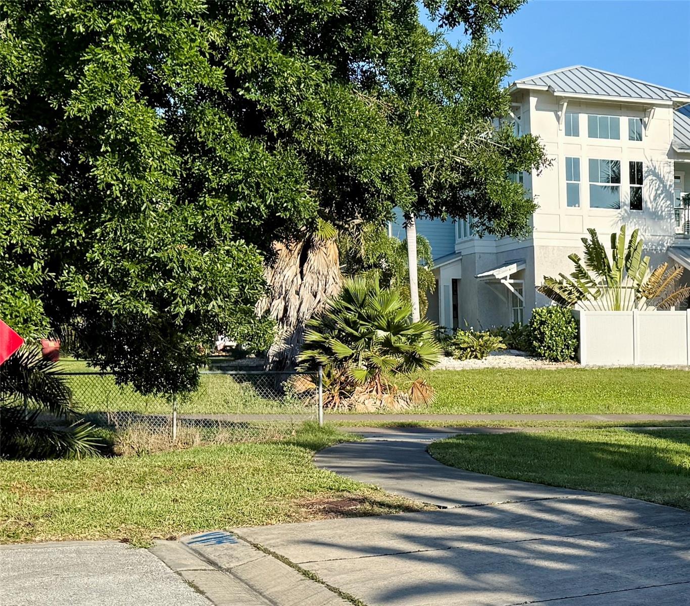 Image 35 of 43 For 501 Palm Avenue