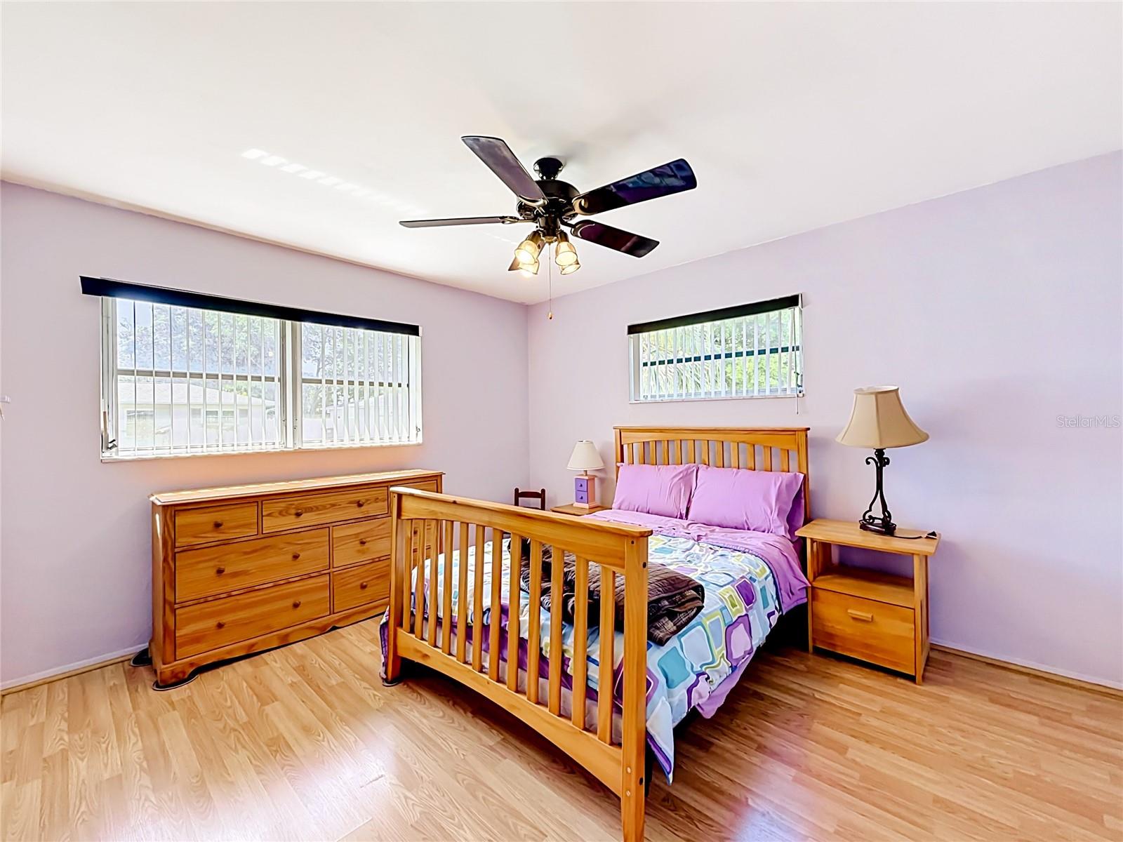 Image 21 of 31 For 211 Monroe Circle N