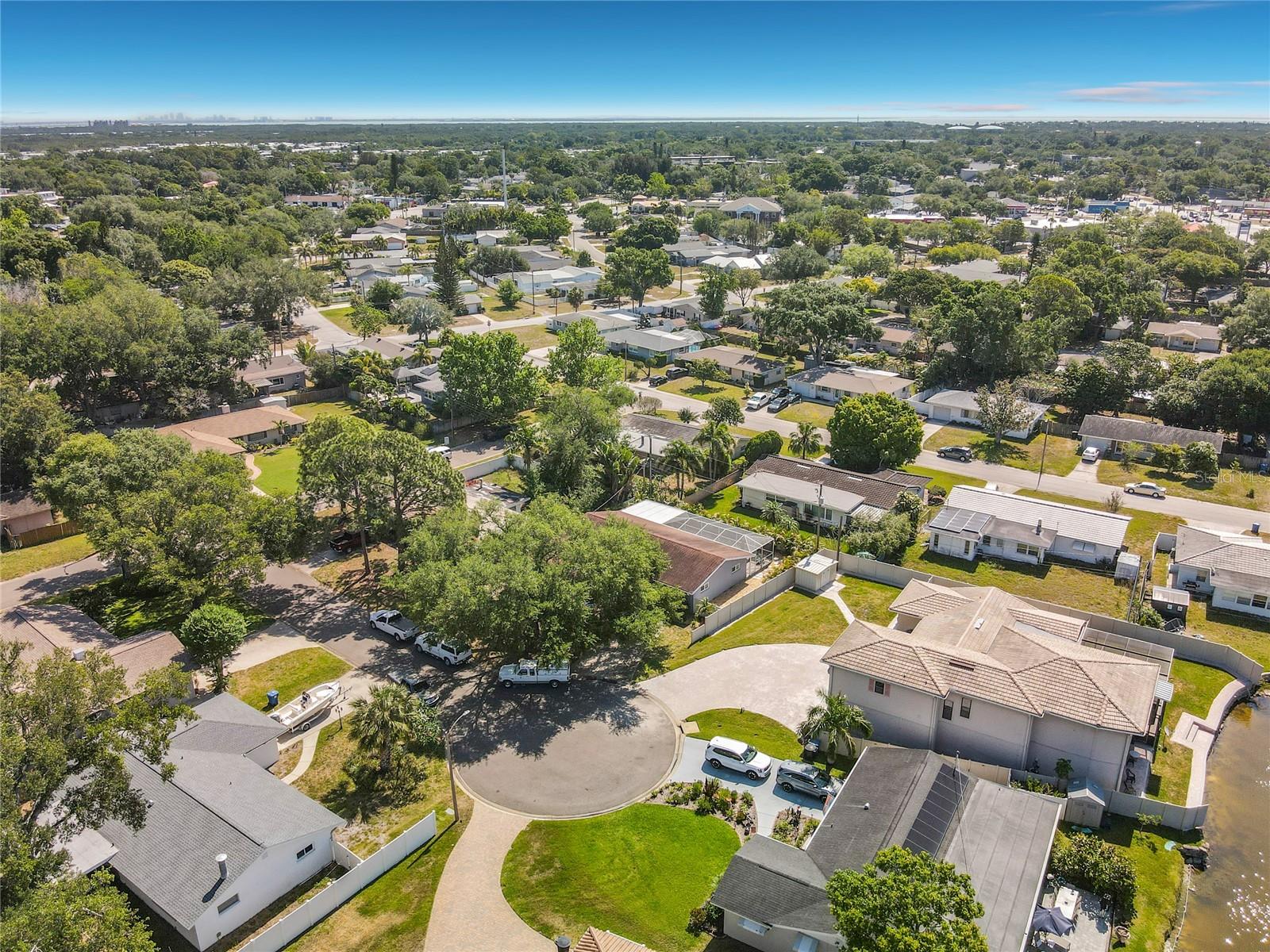 Image 31 of 31 For 211 Monroe Circle N