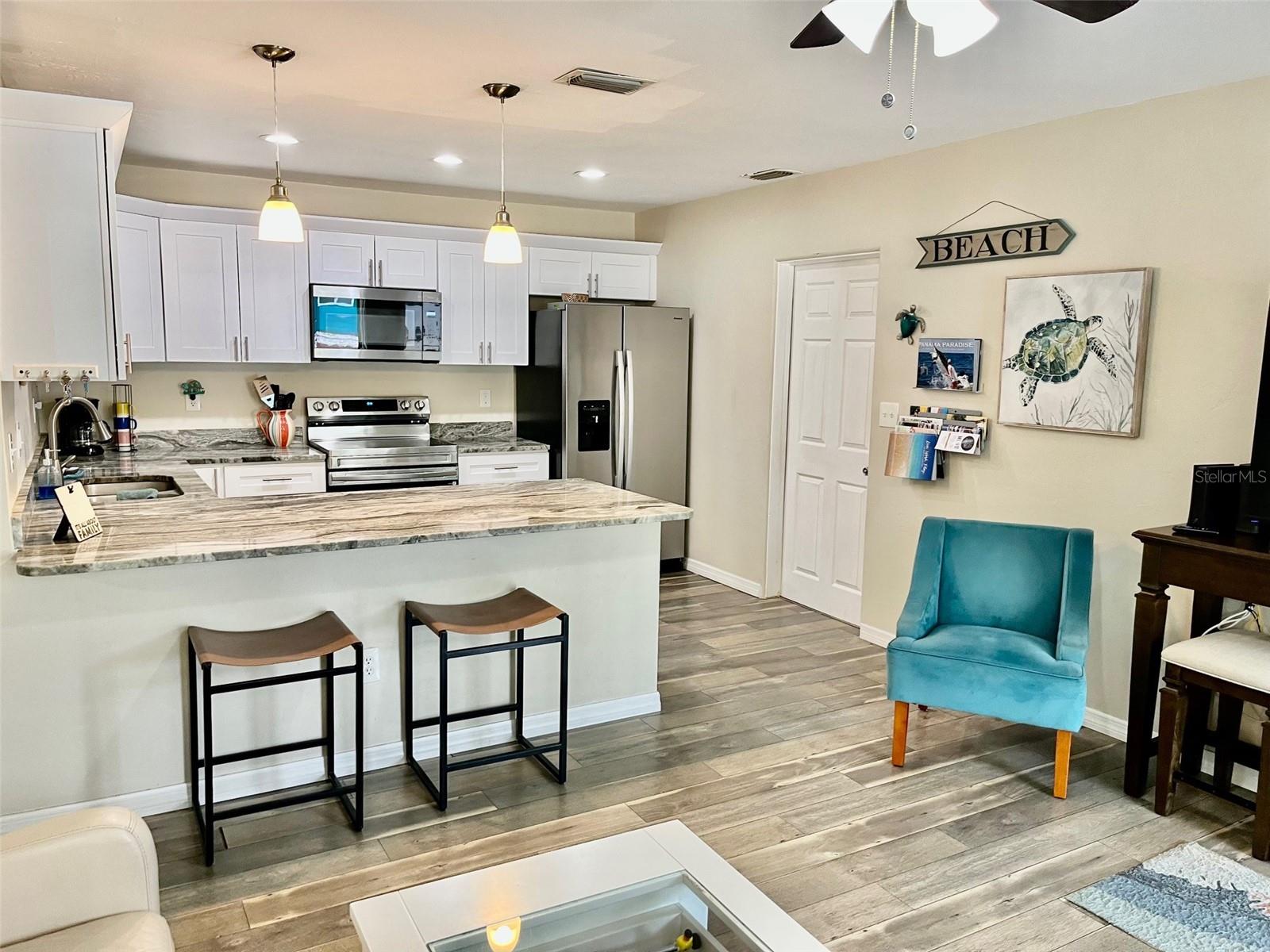 Image 7 of 23 For 2475 47th Street S