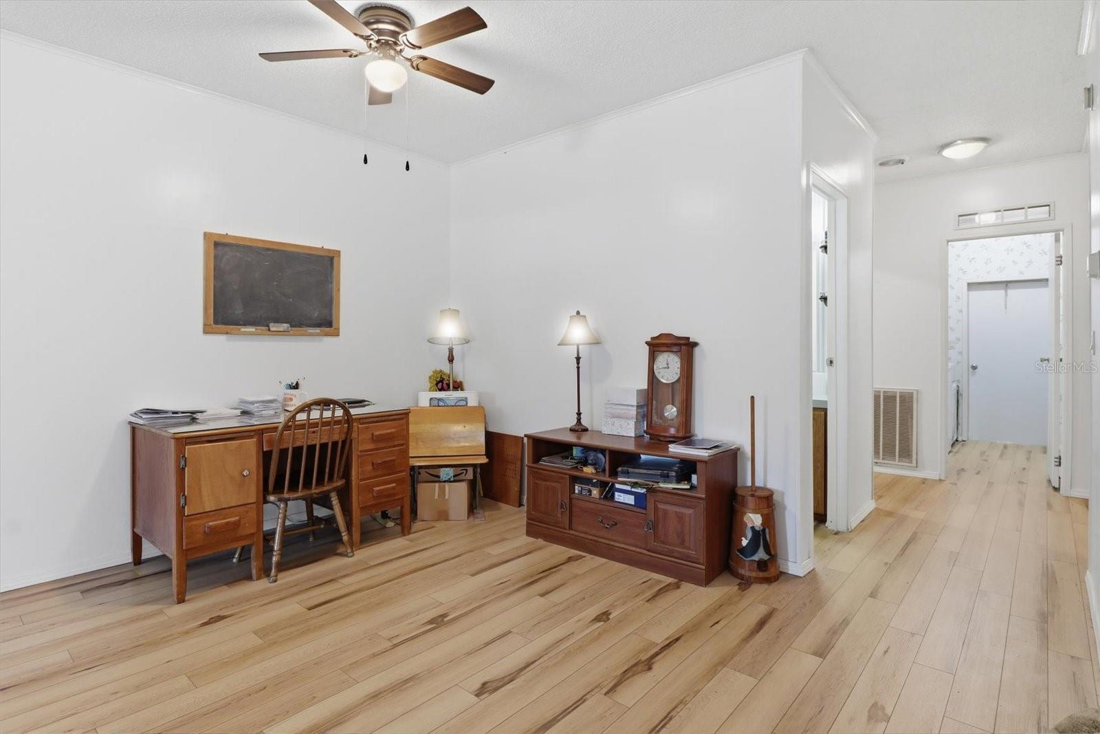 Image 10 of 48 For 5015 Orwell Point