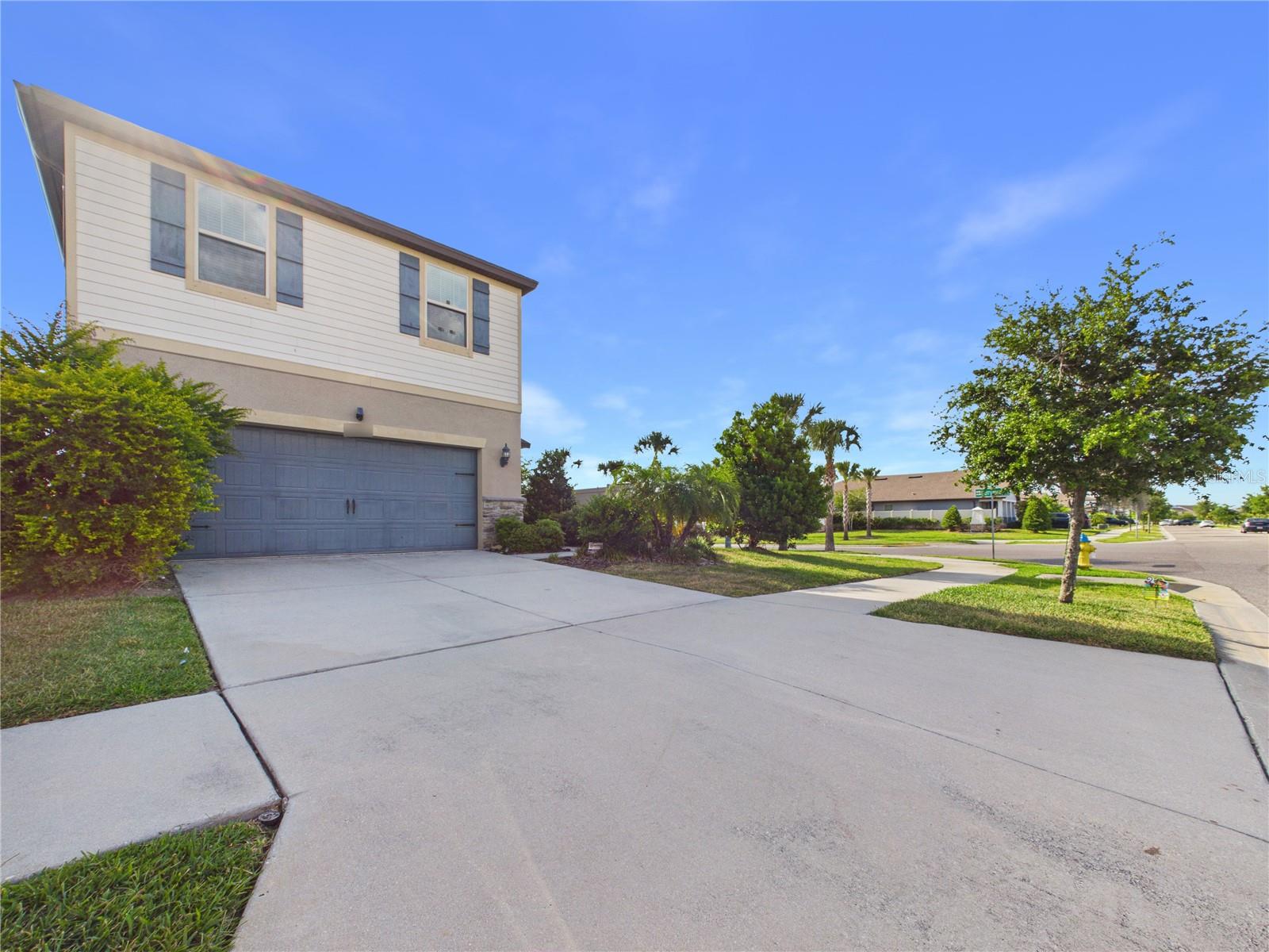 Image 2 of 79 For 11303 Green Harvest Drive
