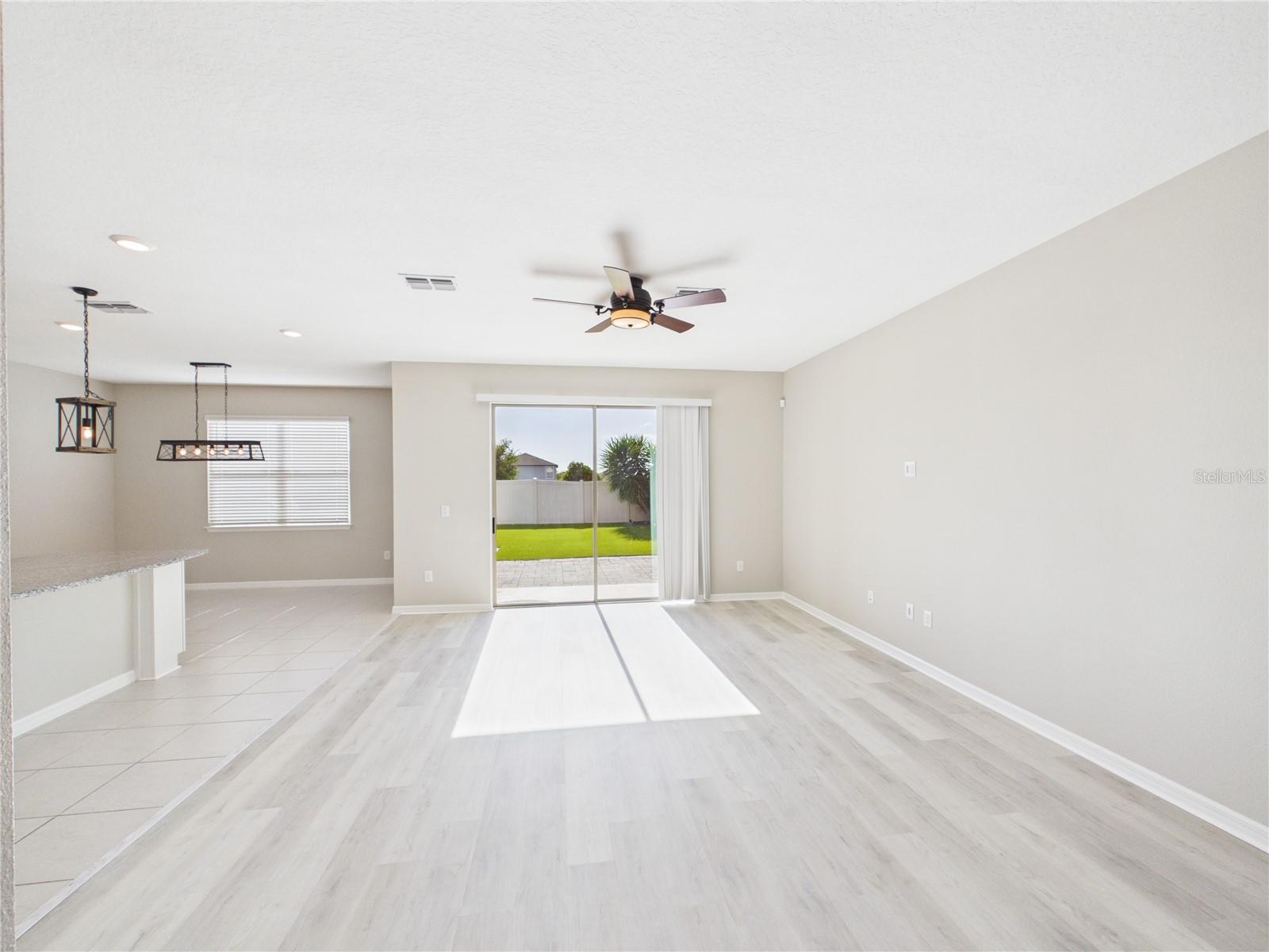 Image 6 of 79 For 11303 Green Harvest Drive