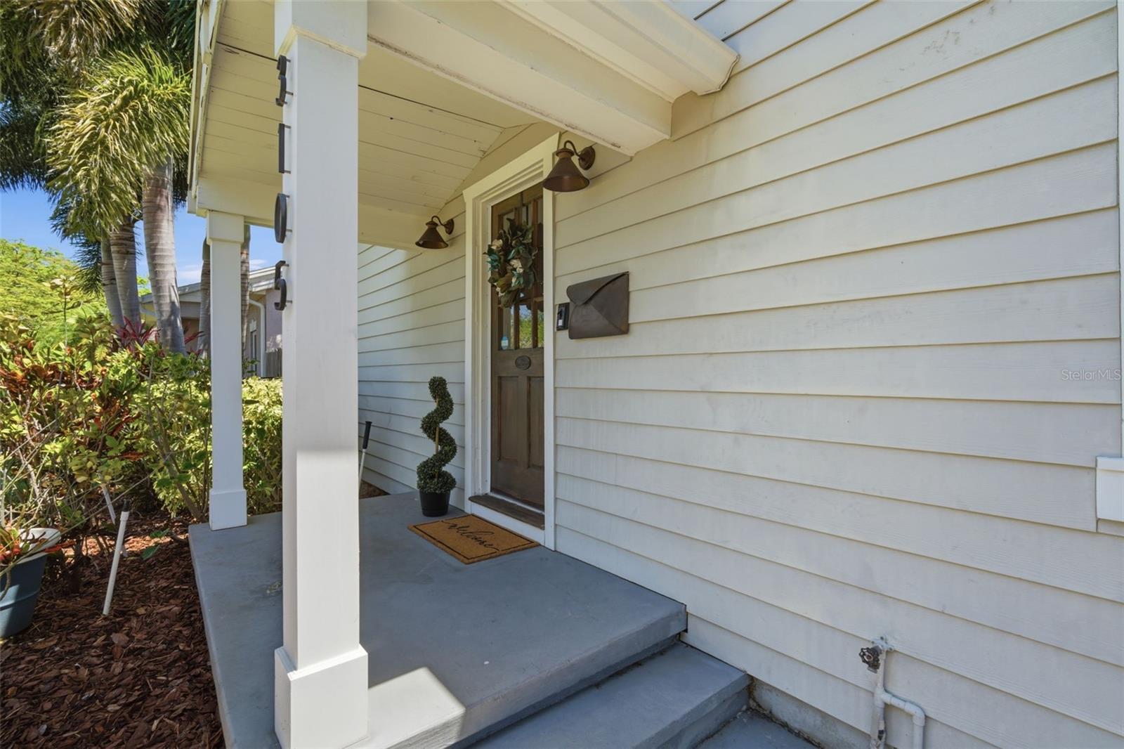 Image 11 of 84 For 3105 Jackson Street N