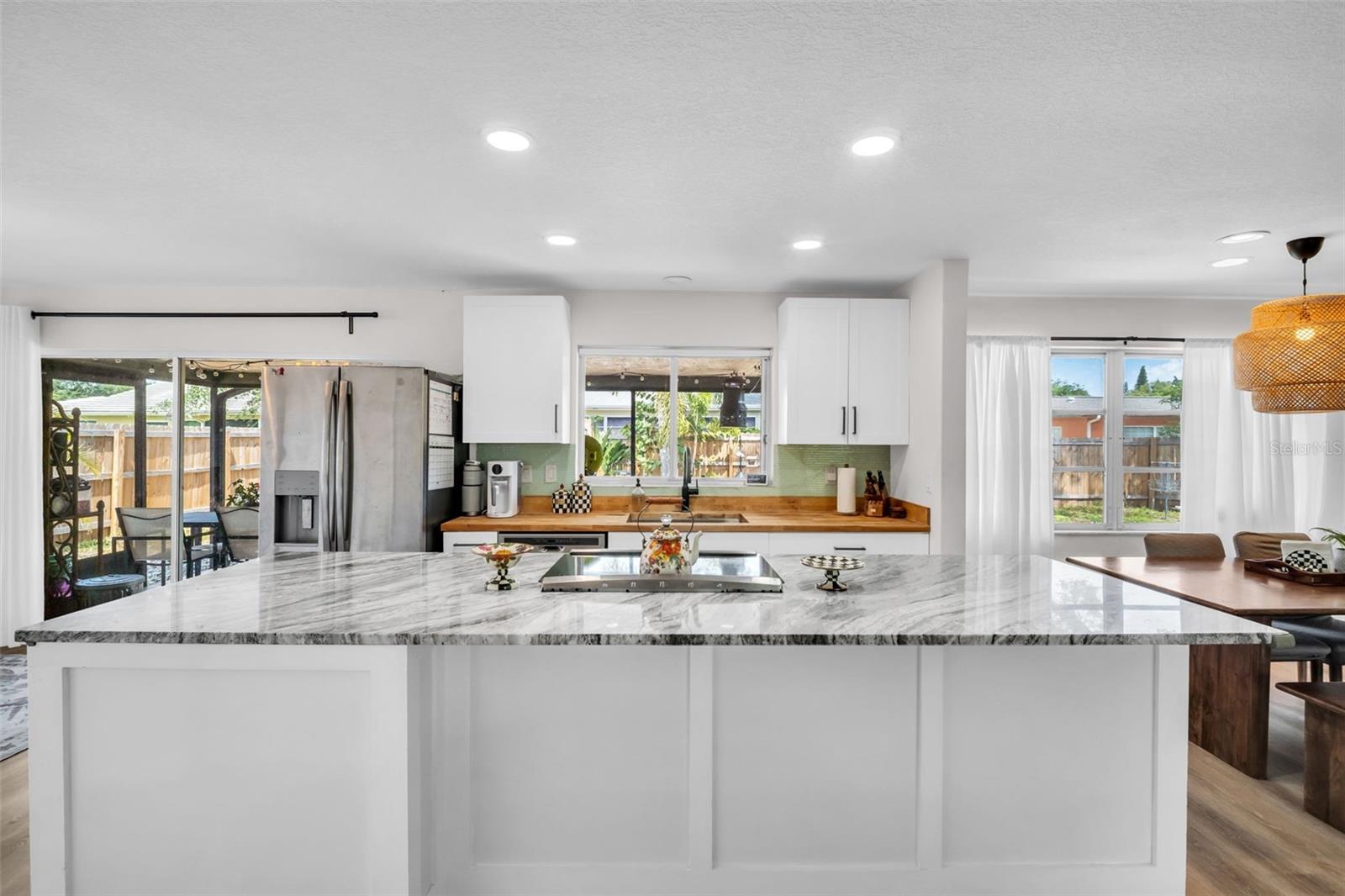 Image 13 of 37 For 2542 Wynnewood Drive