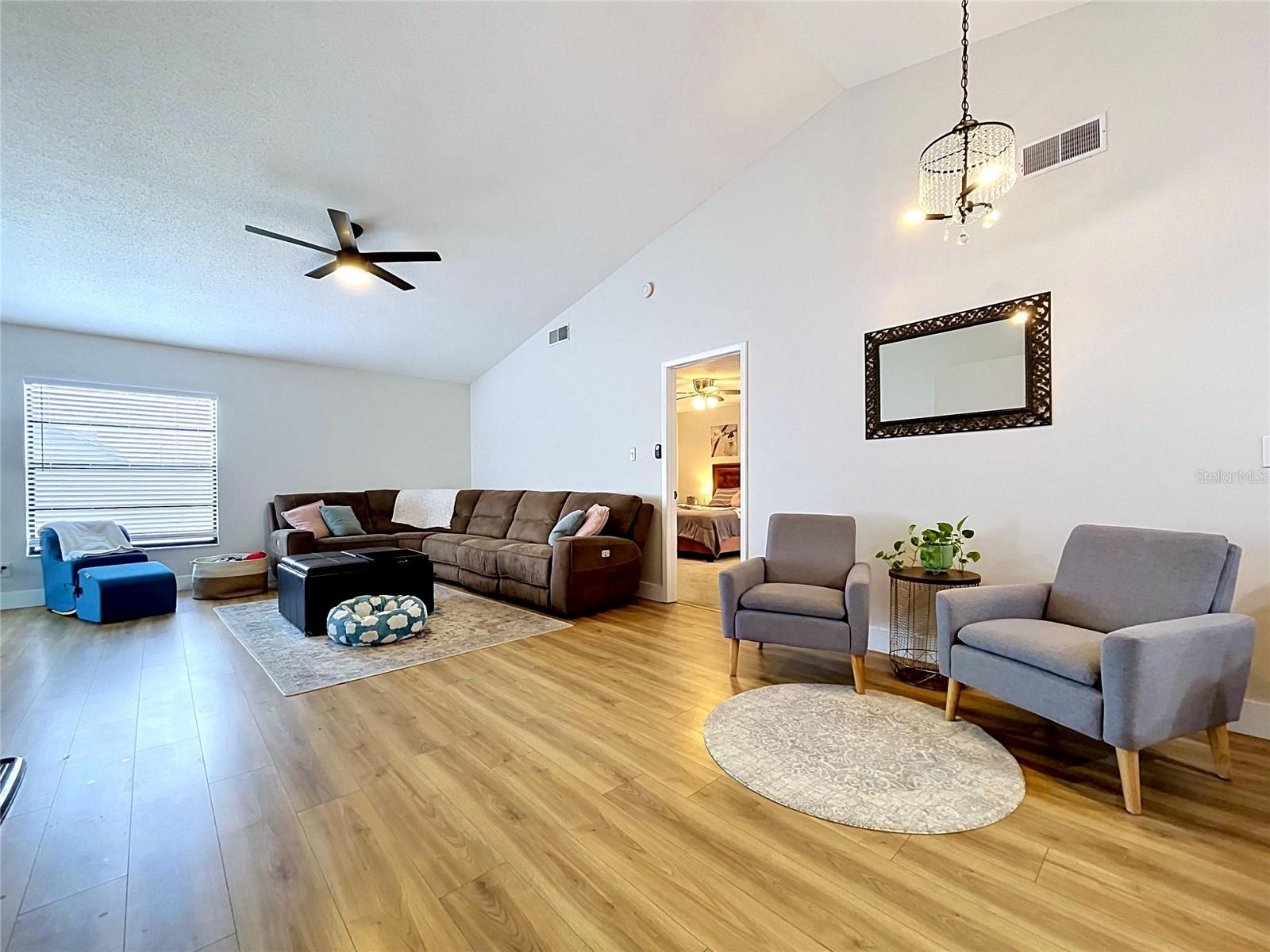 Image 24 of 78 For 13509 Fawn Ridge Boulevard