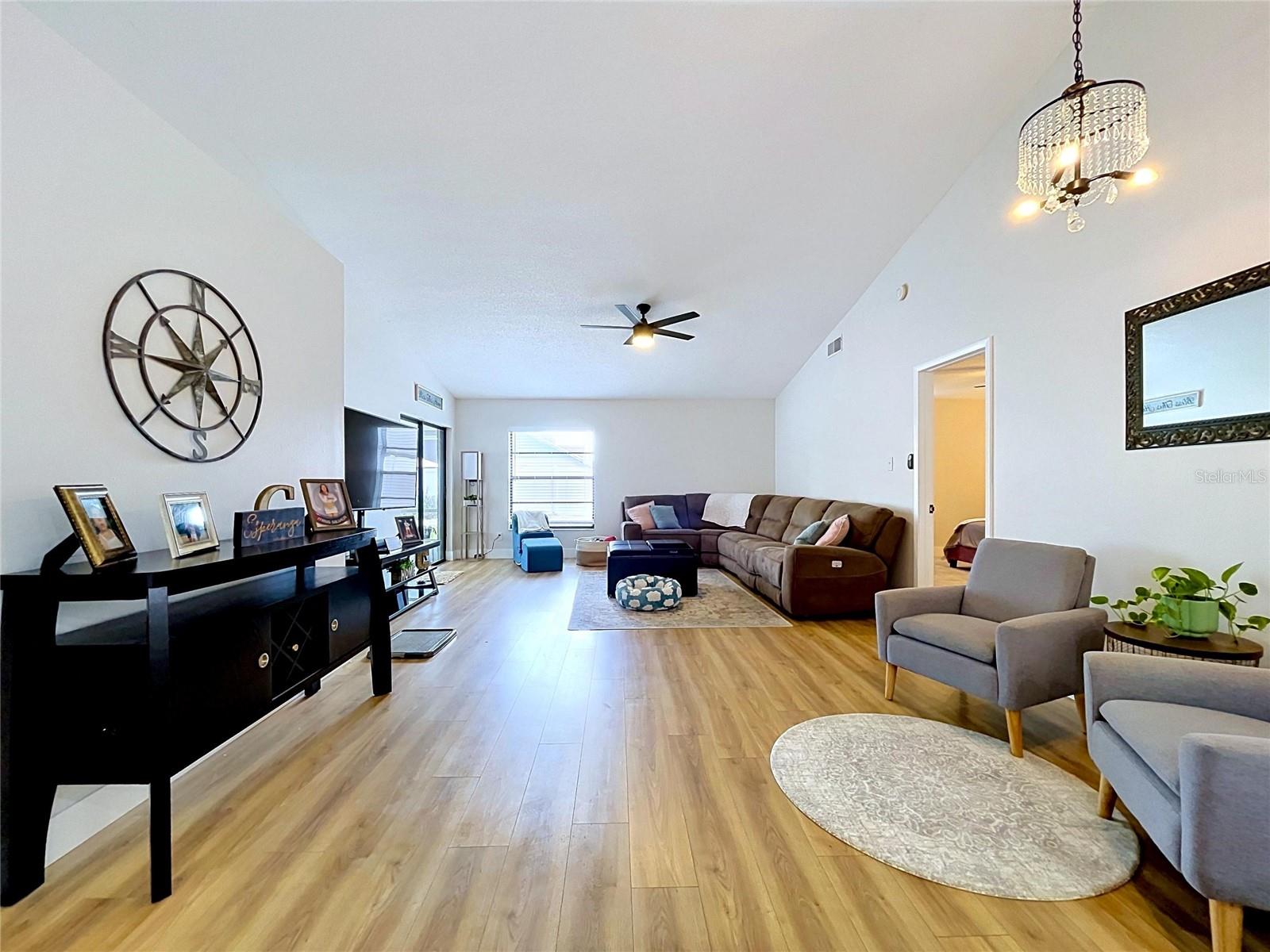 Image 29 of 78 For 13509 Fawn Ridge Boulevard