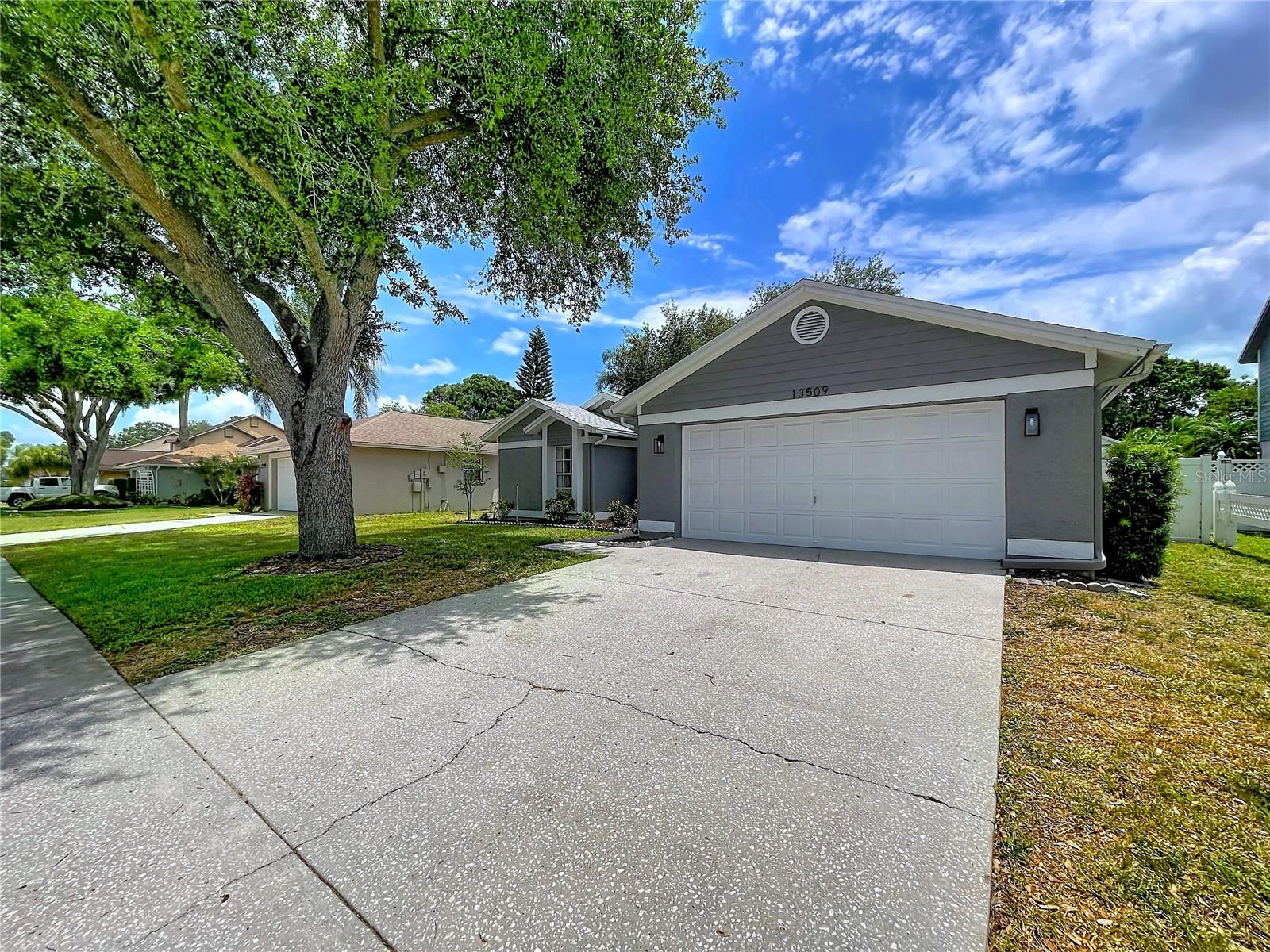 Image 69 of 78 For 13509 Fawn Ridge Boulevard
