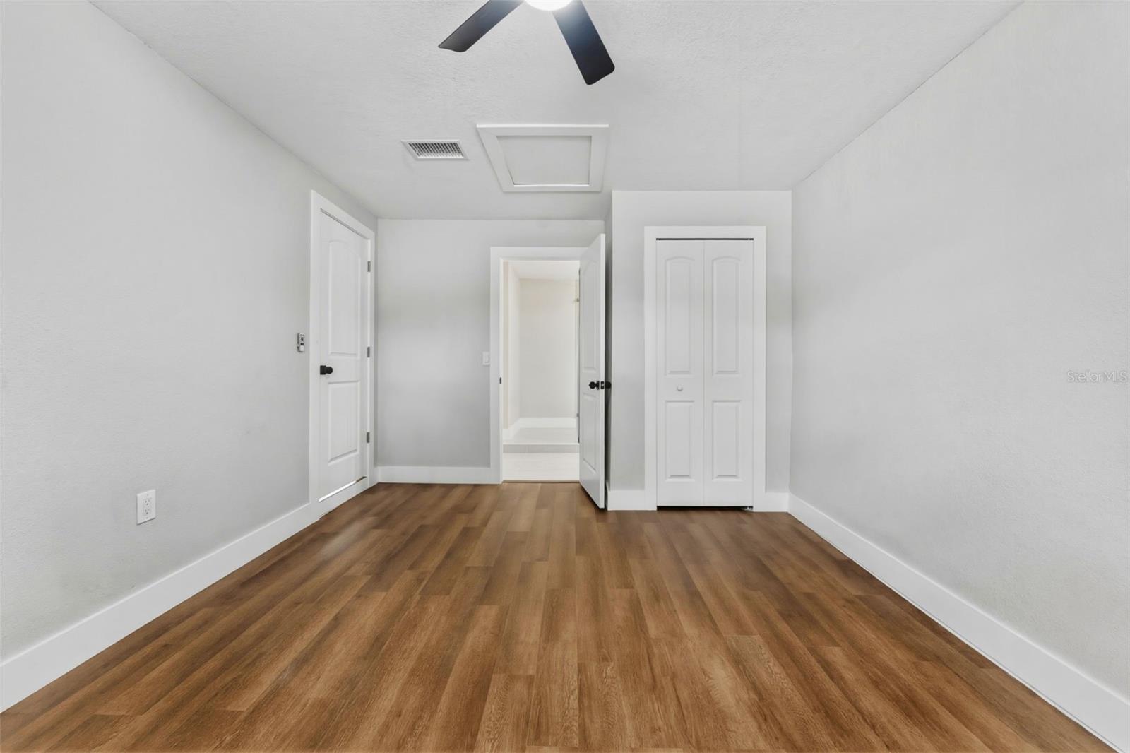 Image 11 of 24 For 3513 Beechwood Boulevard