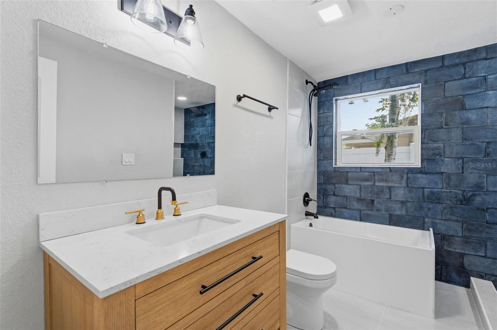 Image 16 of 24 For 3513 Beechwood Boulevard