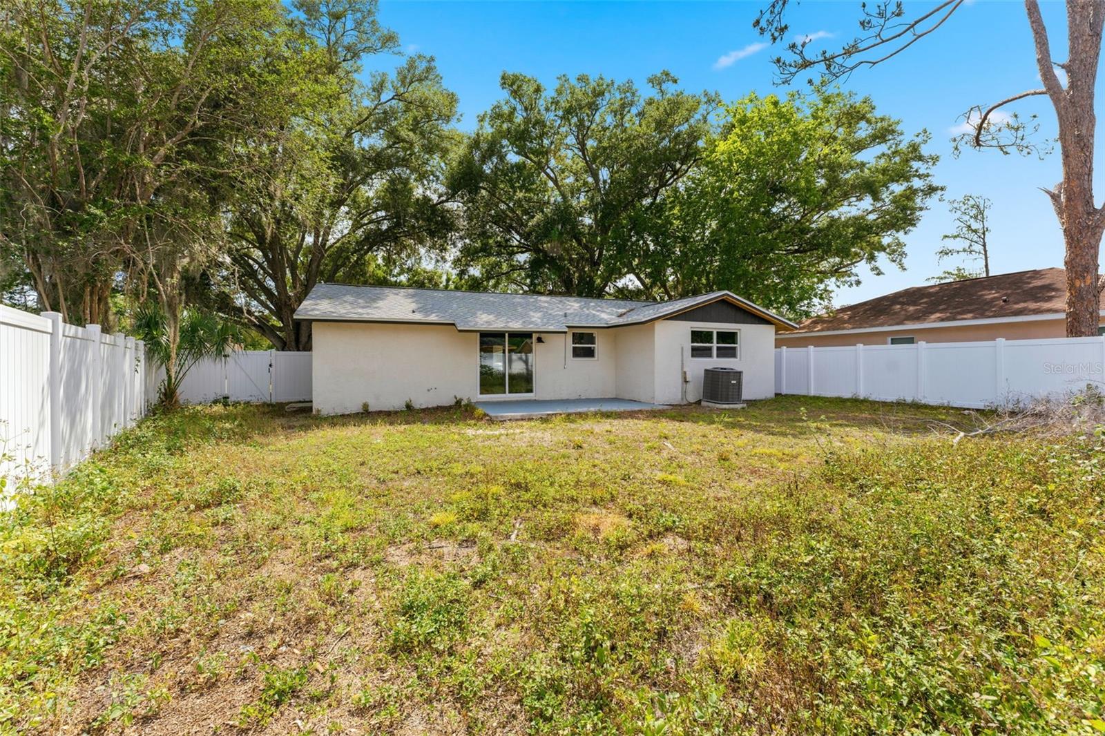Image 22 of 24 For 3513 Beechwood Boulevard