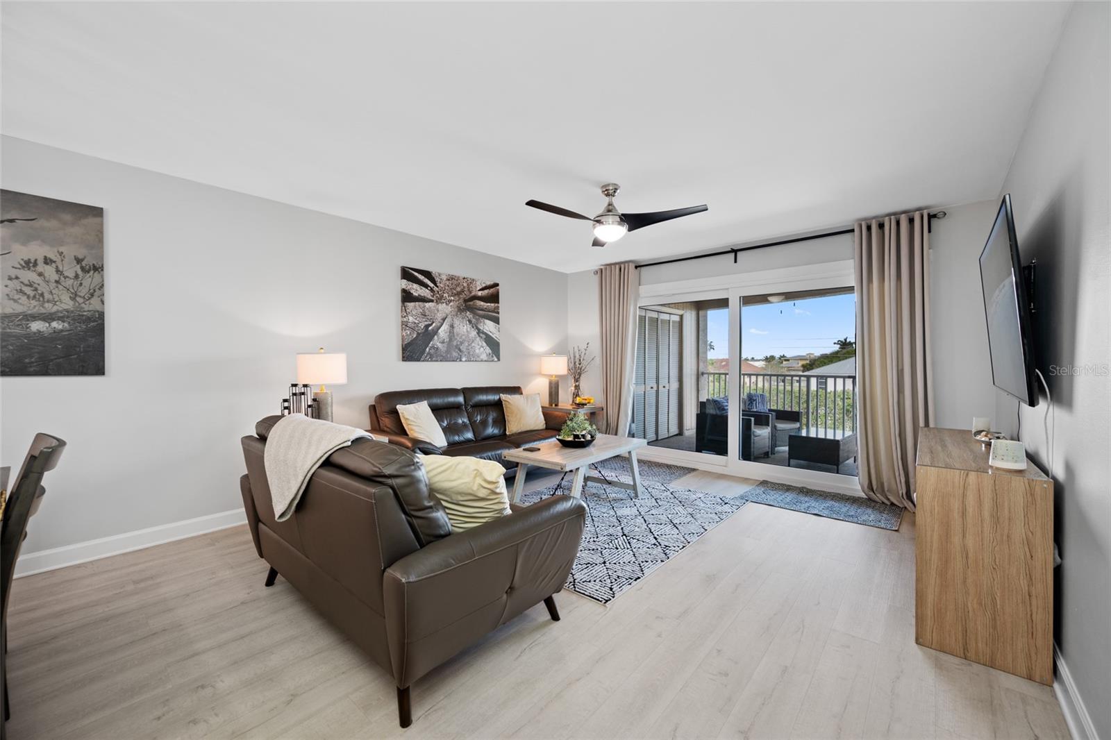 Image 37 of 67 For 3100 Gulf Boulevard 132