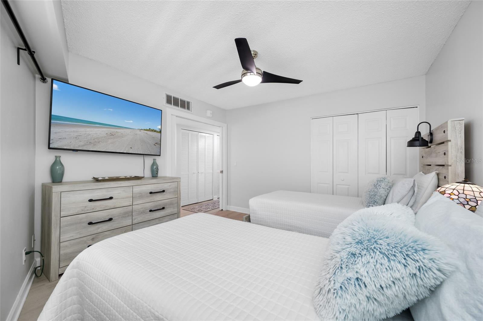 Image 55 of 67 For 3100 Gulf Boulevard 132