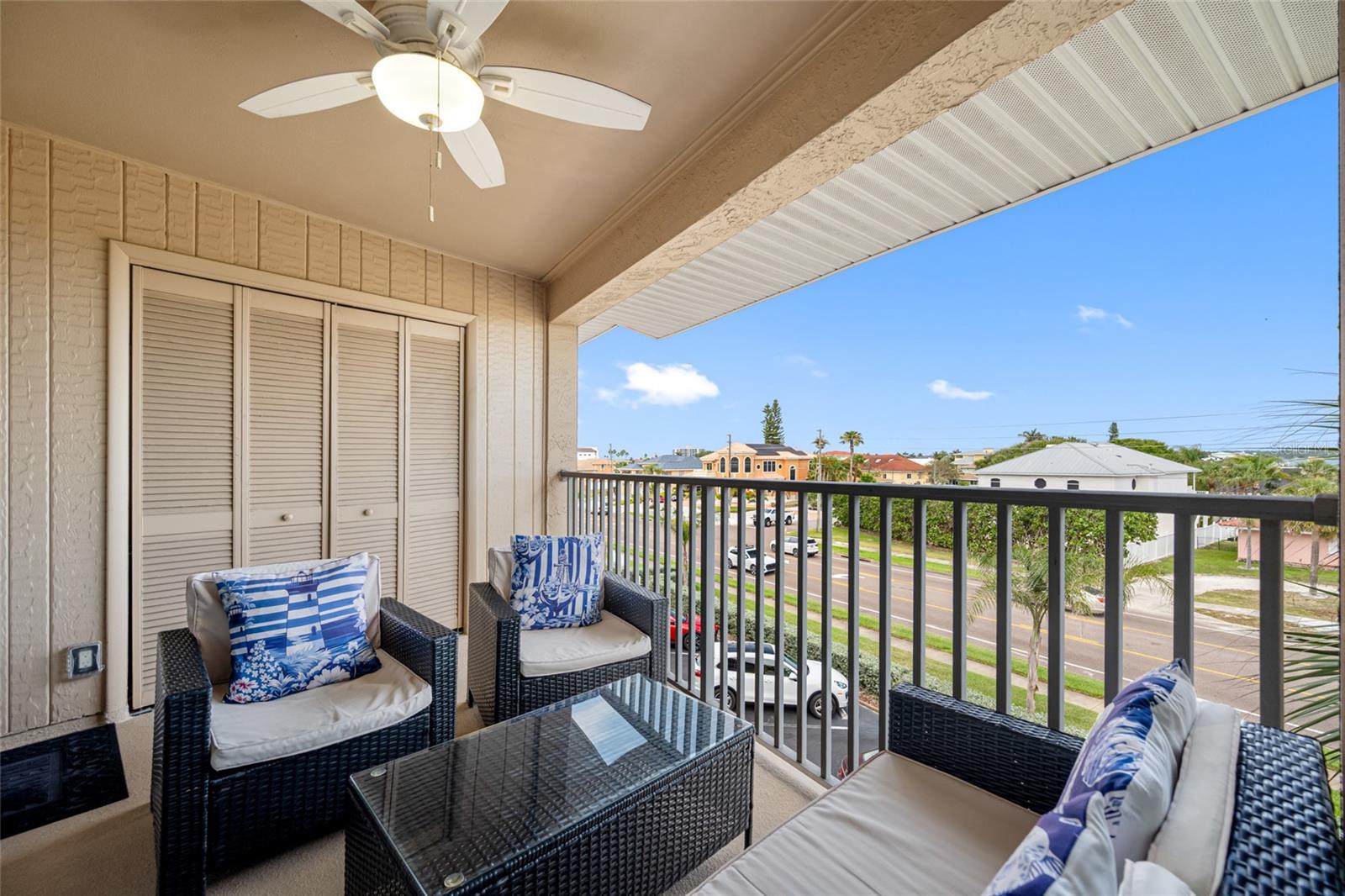 Image 60 of 67 For 3100 Gulf Boulevard 132