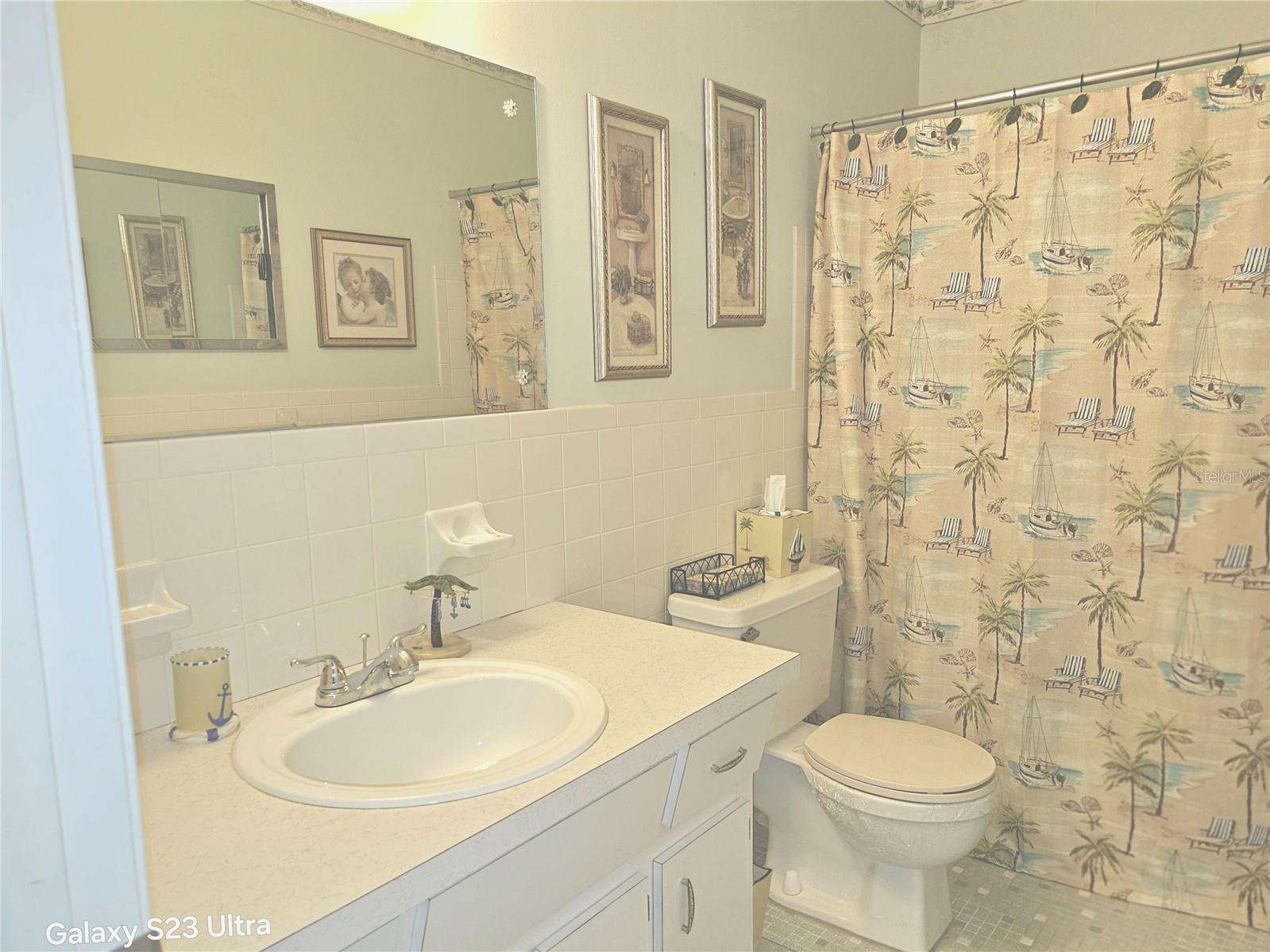 Image 20 of 76 For 2440 World Parkway Boulevard 46