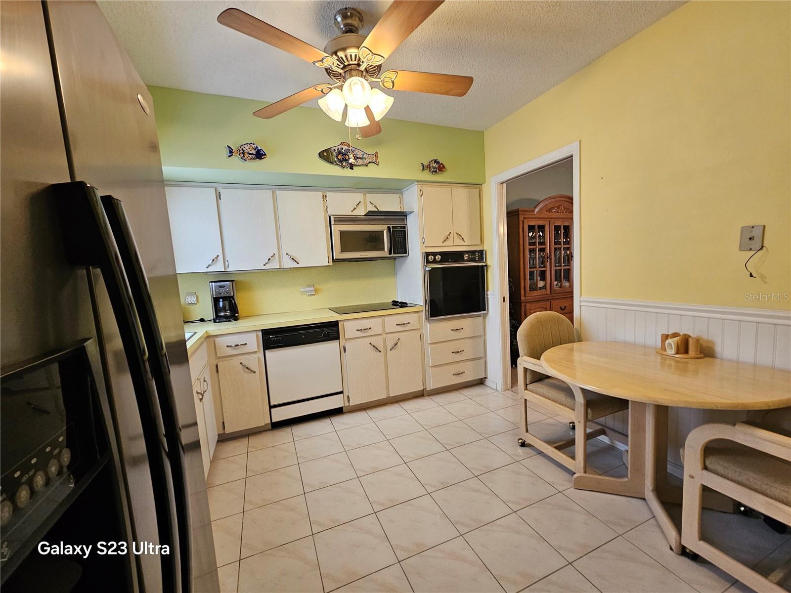 Image 5 of 76 For 2440 World Parkway Boulevard 46