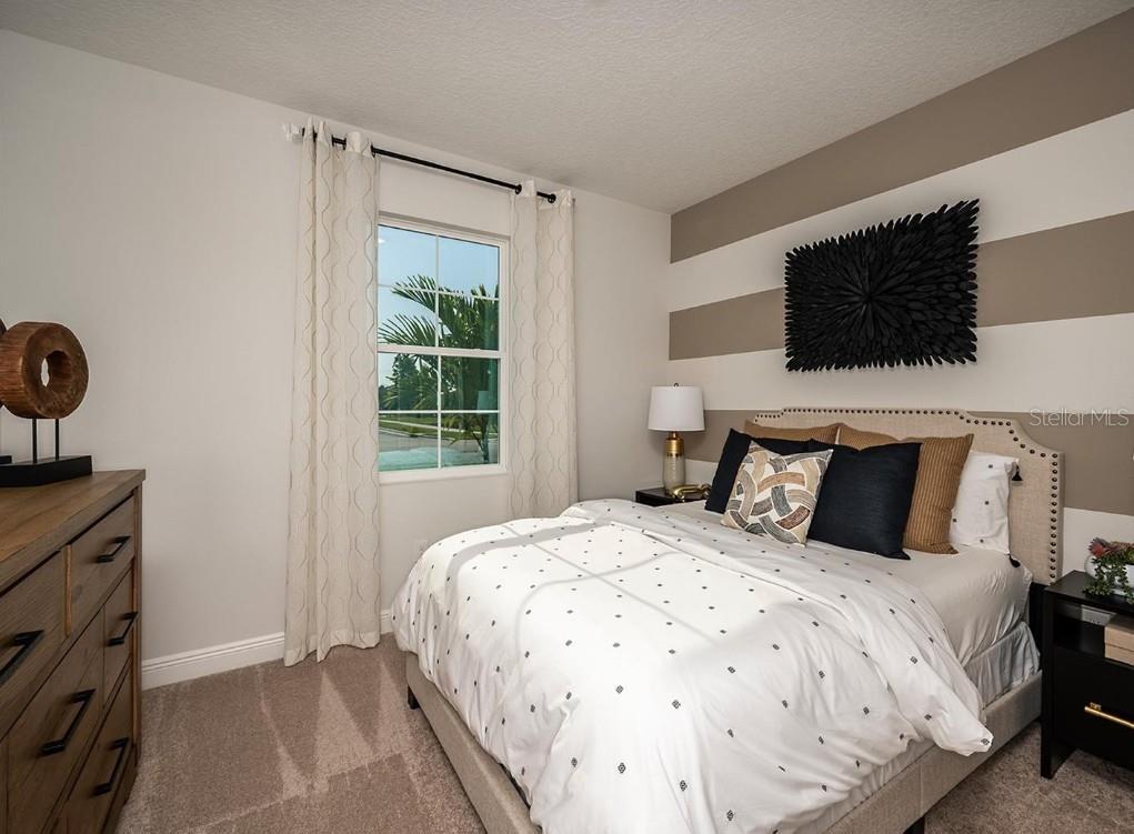 Listing photo id 11 for 10009 Surrey Rose Dr