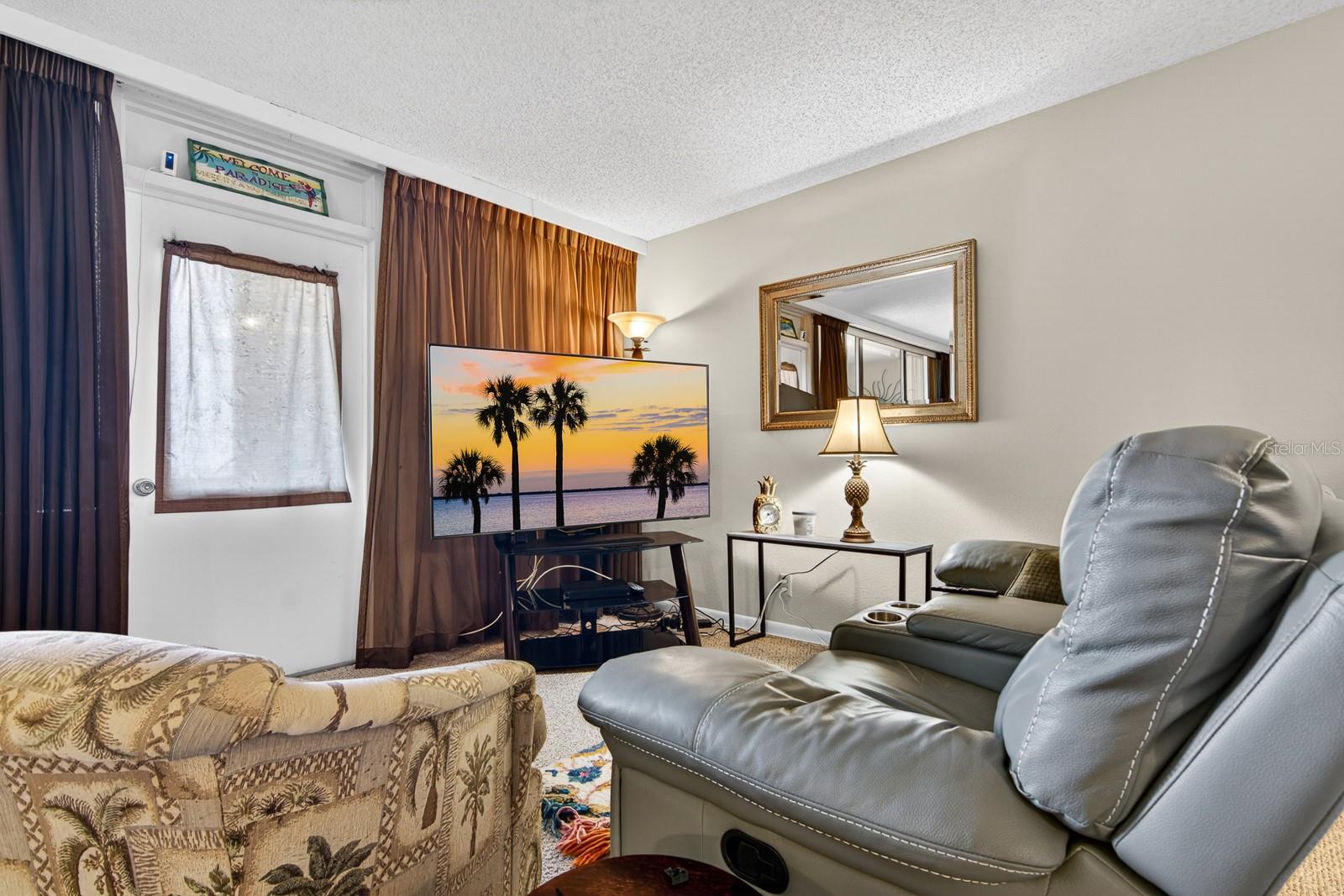 Image 26 of 70 For 2620 Cove Cay Drive 904