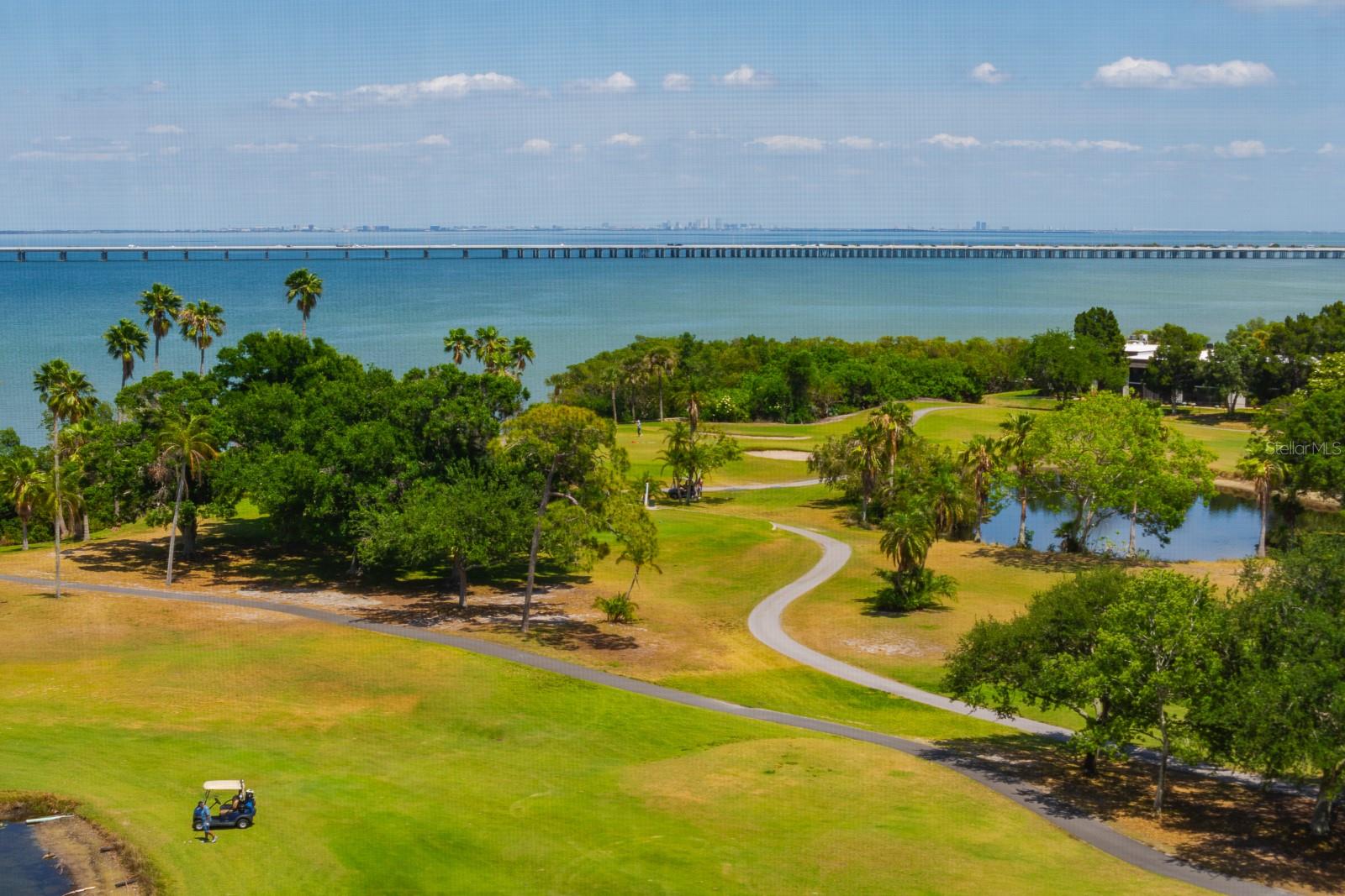 Image 4 of 70 For 2620 Cove Cay Drive 904