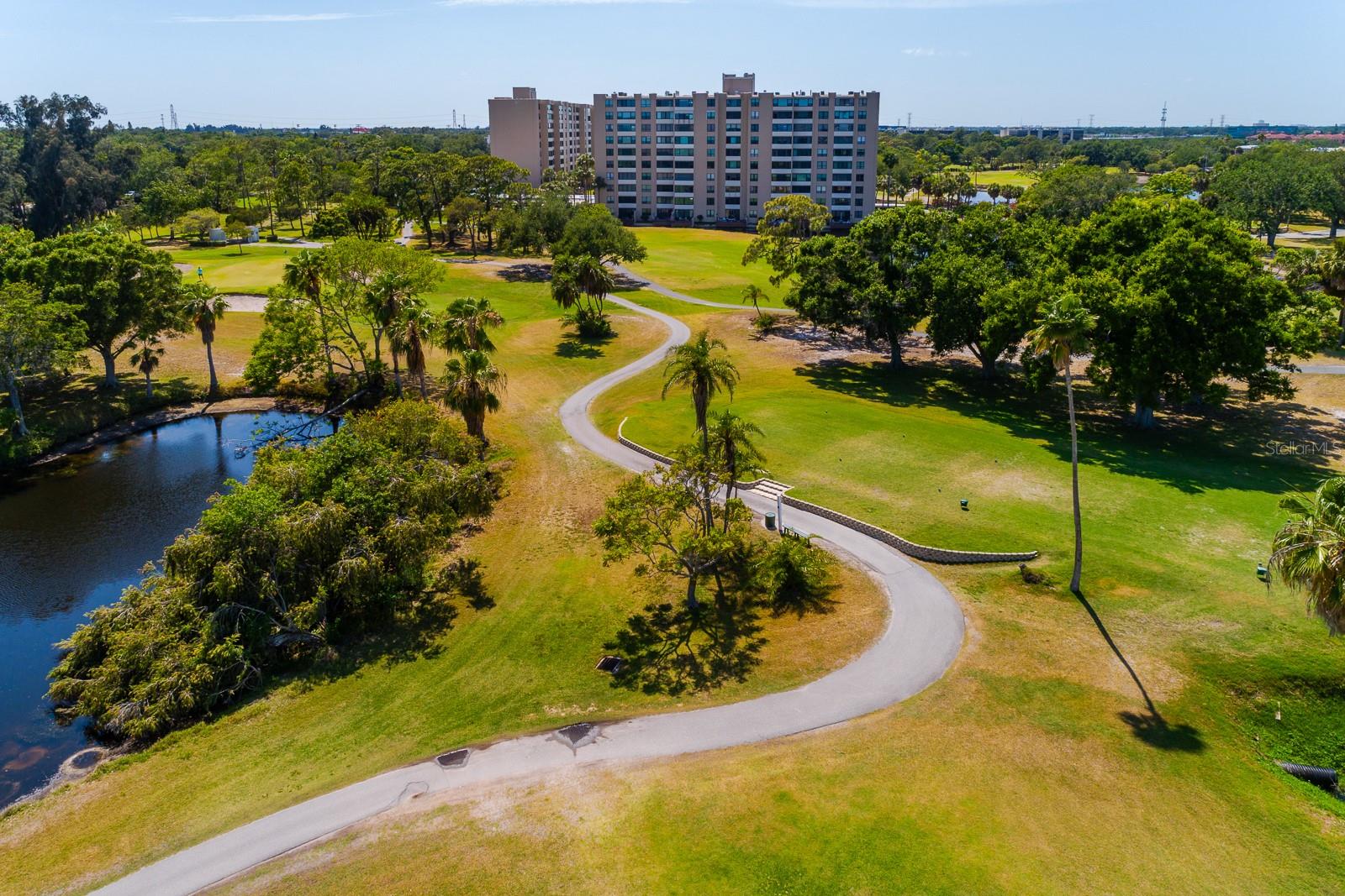 Image 43 of 70 For 2620 Cove Cay Drive 904