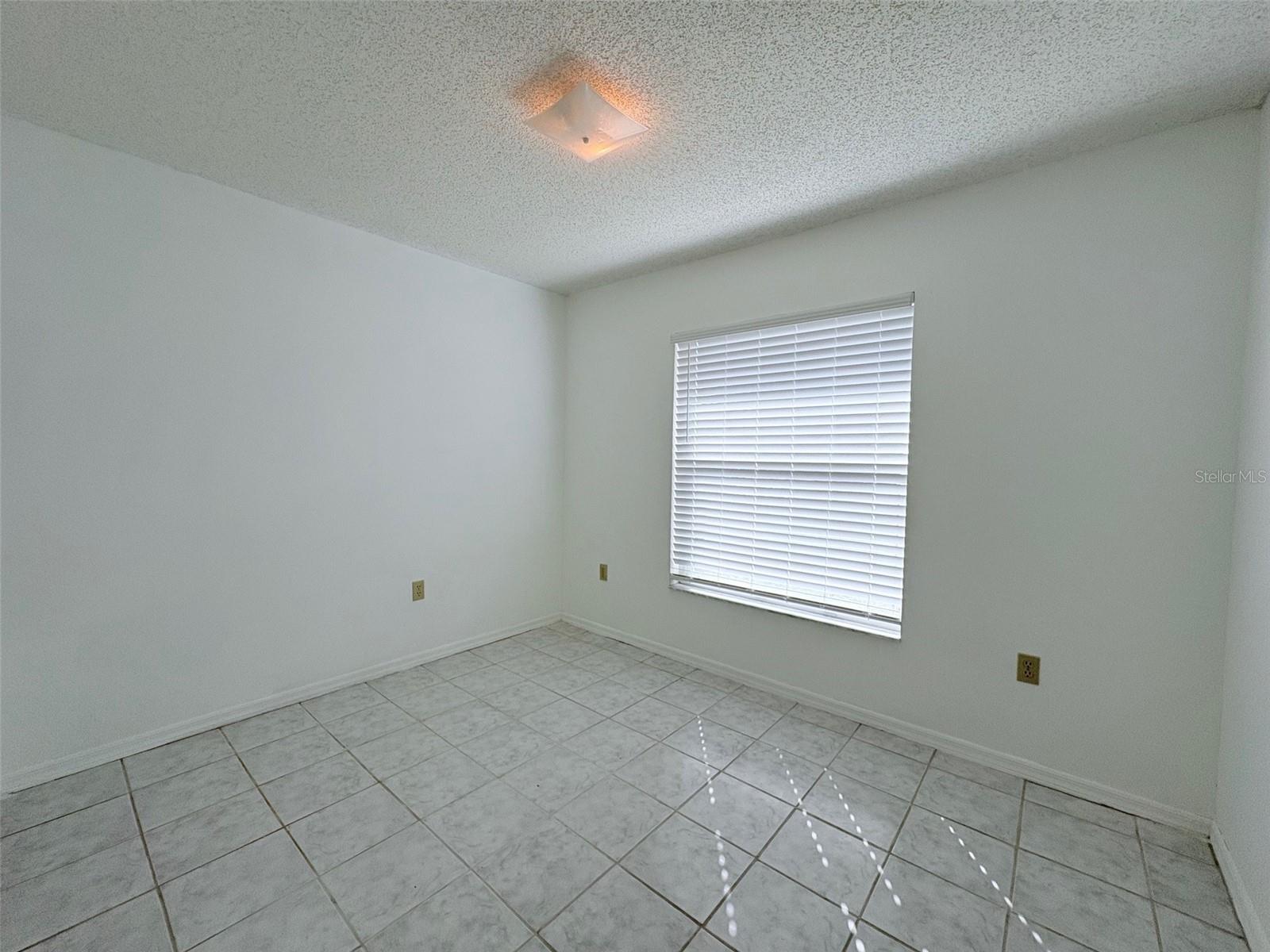 Image 10 of 14 For 11732 Cuxham Drive