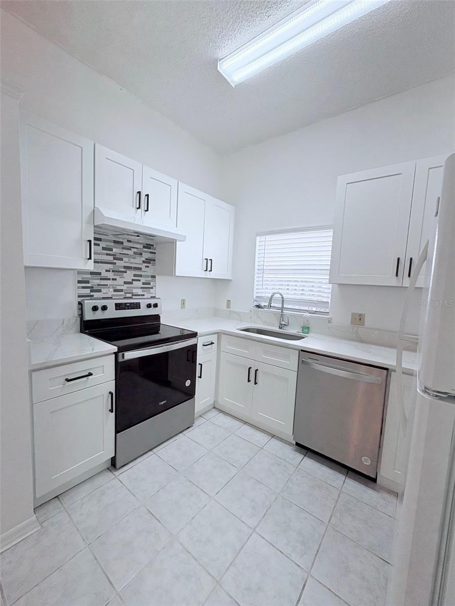 Image 5 of 14 For 11732 Cuxham Drive