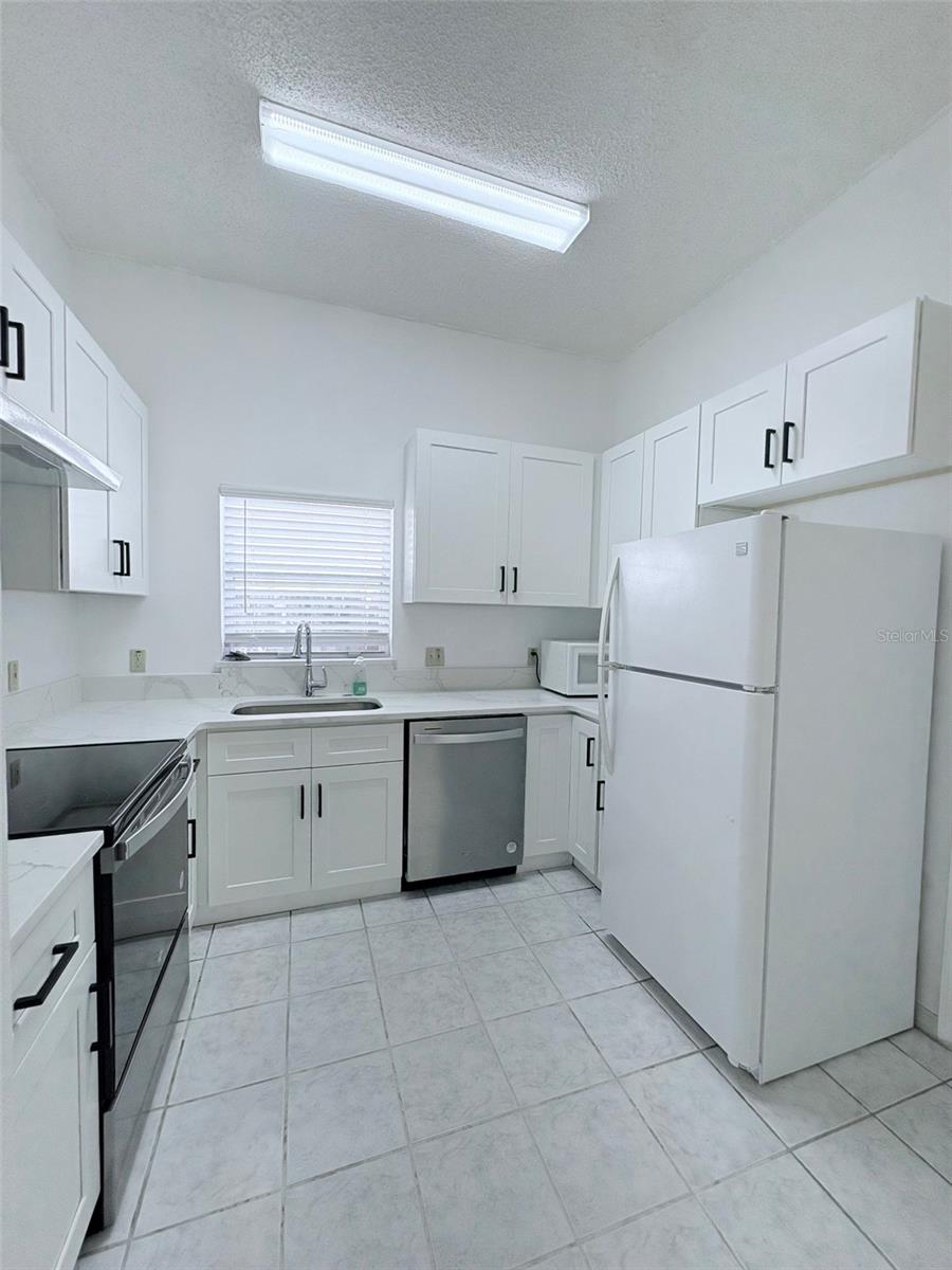 Image 6 of 14 For 11732 Cuxham Drive