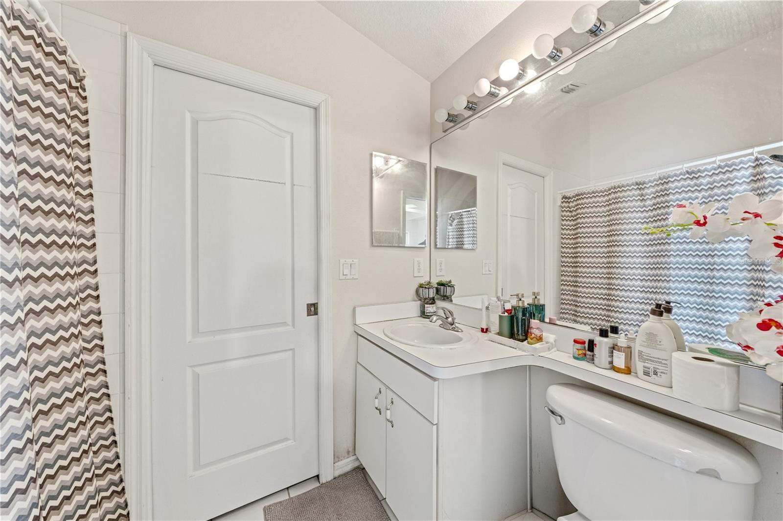 Listing photo id 30 for 3324 Manor Cove Circle