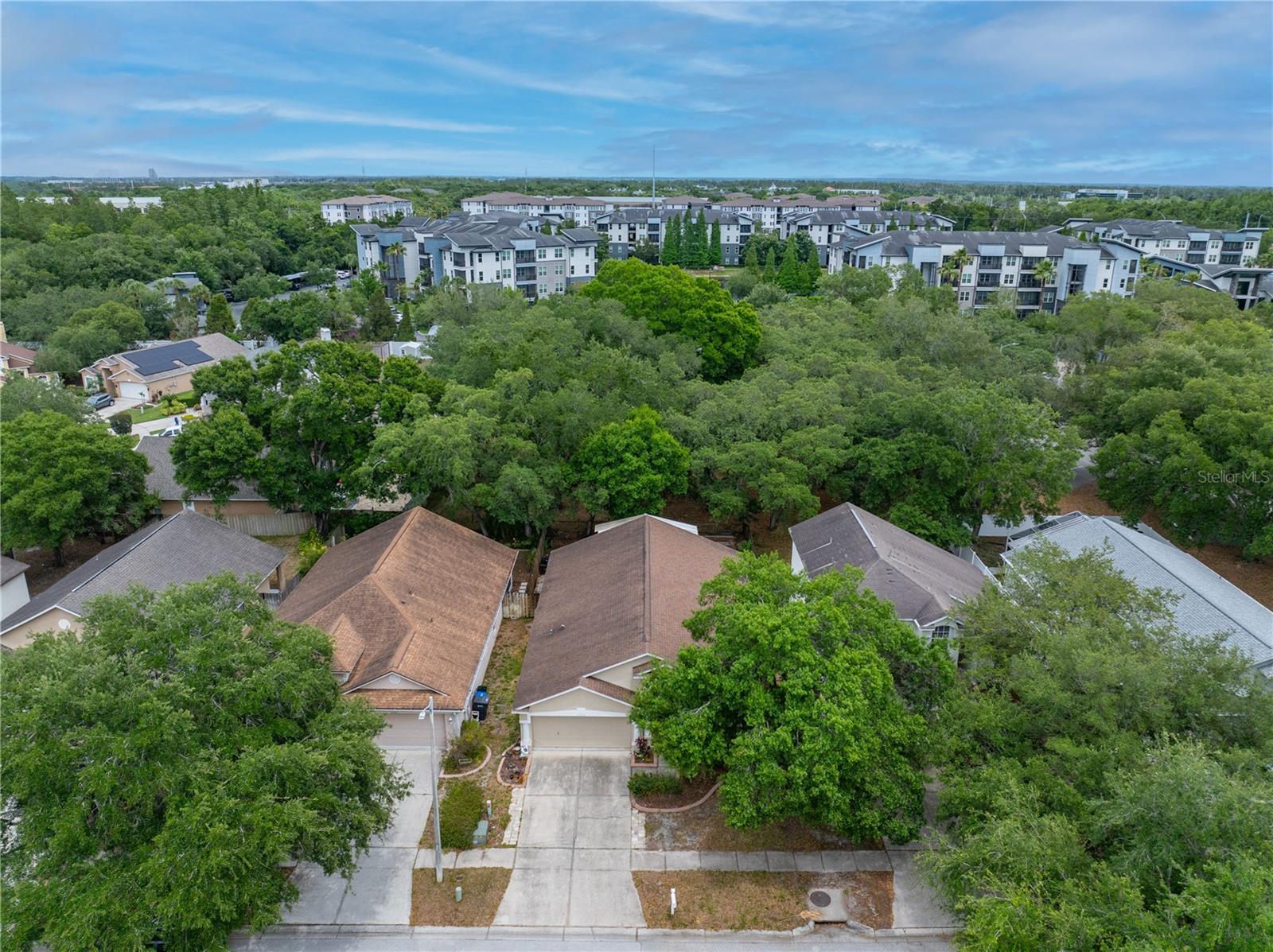Listing photo id 37 for 3324 Manor Cove Circle