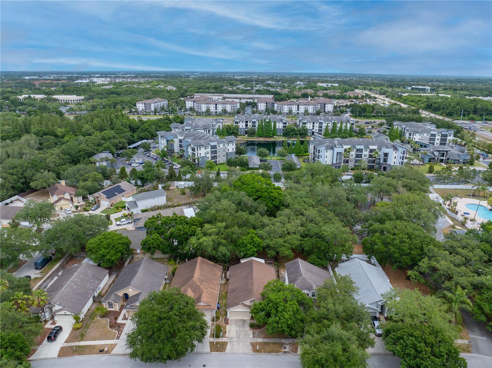 Listing photo id 38 for 3324 Manor Cove Circle