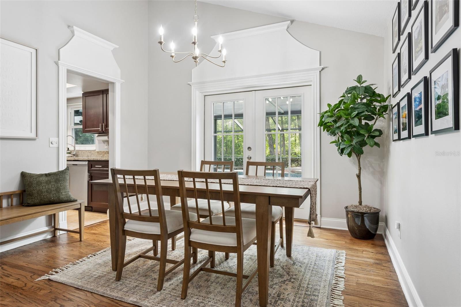 Image 10 of 48 For 2728 Lakeville Drive