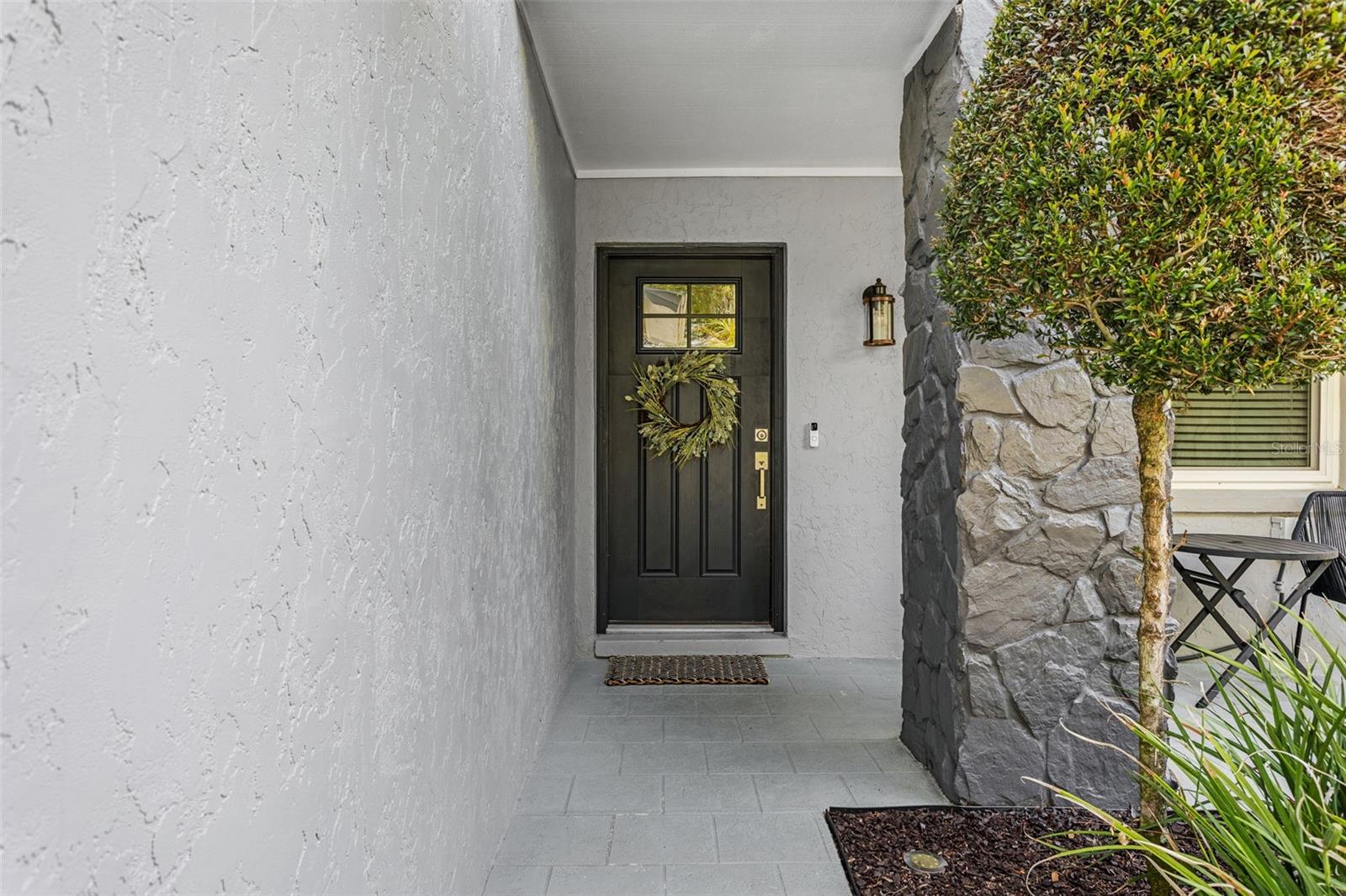 Image 3 of 48 For 2728 Lakeville Drive