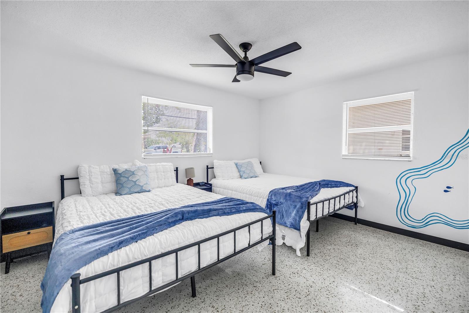 Listing photo id 10 for 3518 Pocahontas Drive