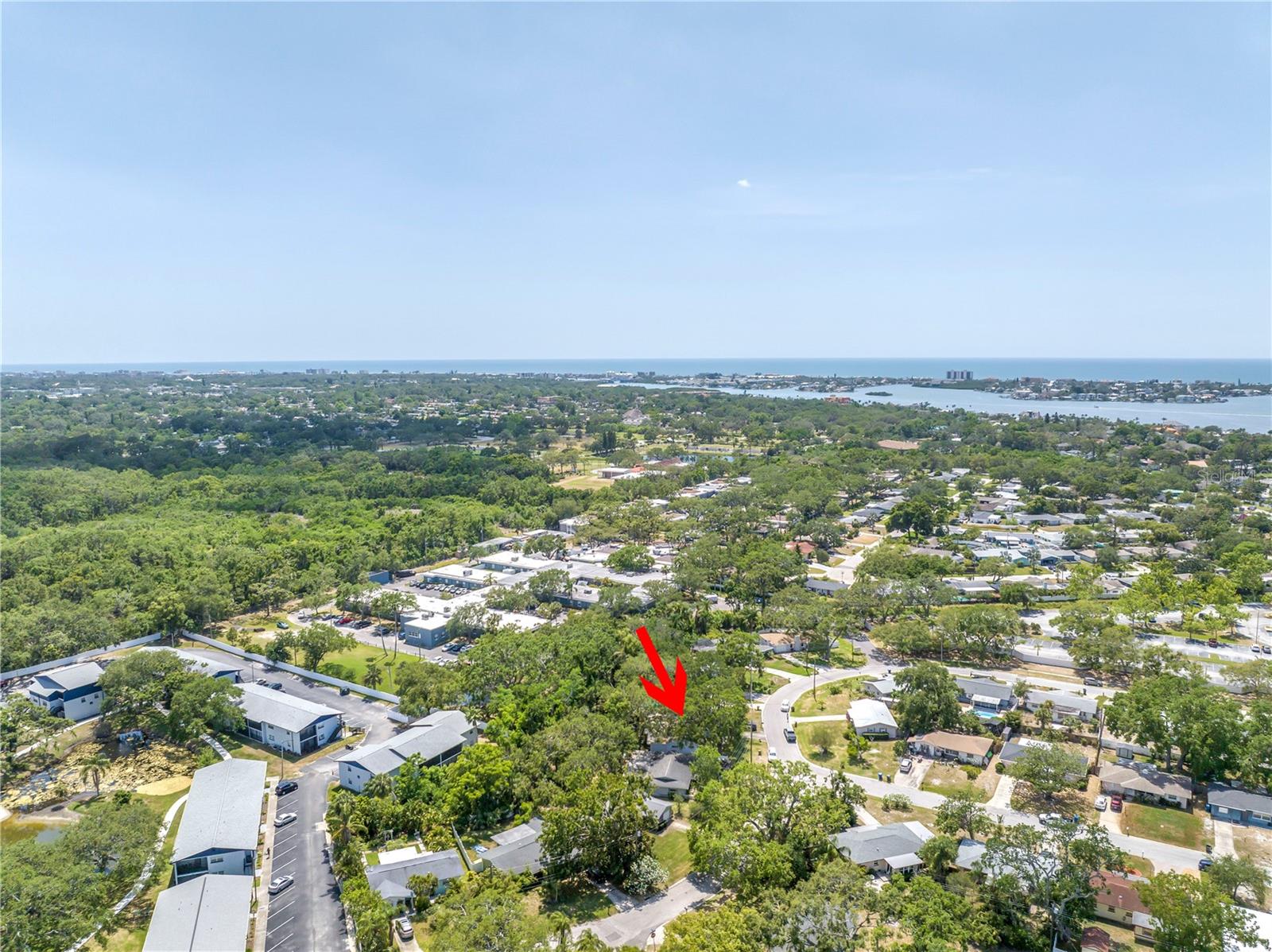 Listing photo id 19 for 3518 Pocahontas Drive