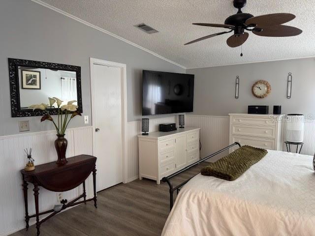 Image 21 of 23 For 1001 Starkey Road 331