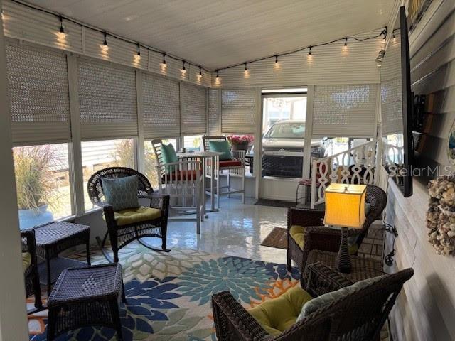 Image 3 of 23 For 1001 Starkey Road 331