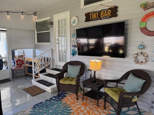 Image 4 of 23 For 1001 Starkey Road 331
