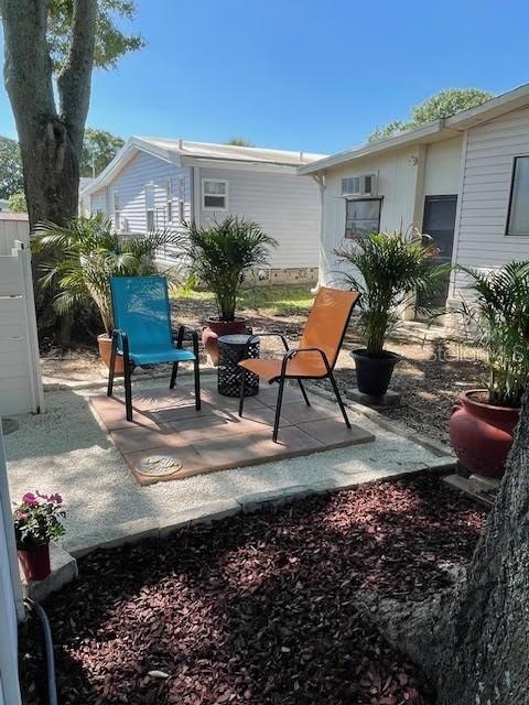 Image 6 of 23 For 1001 Starkey Road 331