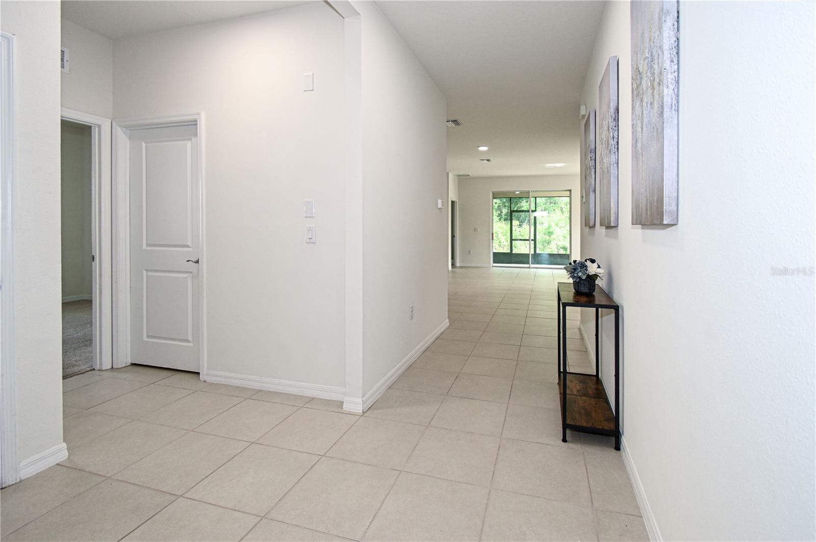 Image 15 of 46 For 1052 Manzanar Place