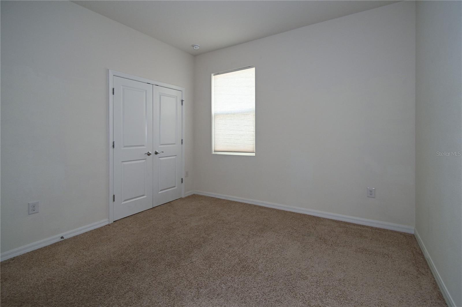 Image 26 of 46 For 1052 Manzanar Place