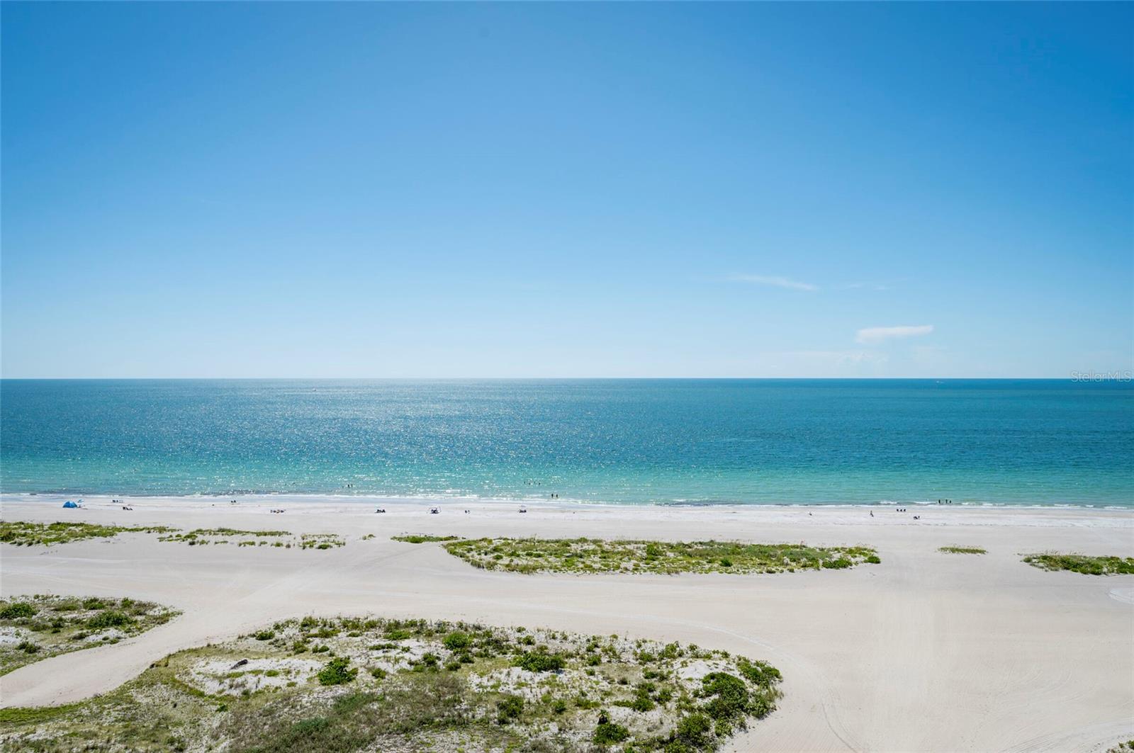 Image 21 of 32 For 1270 Gulf Boulevard 1605