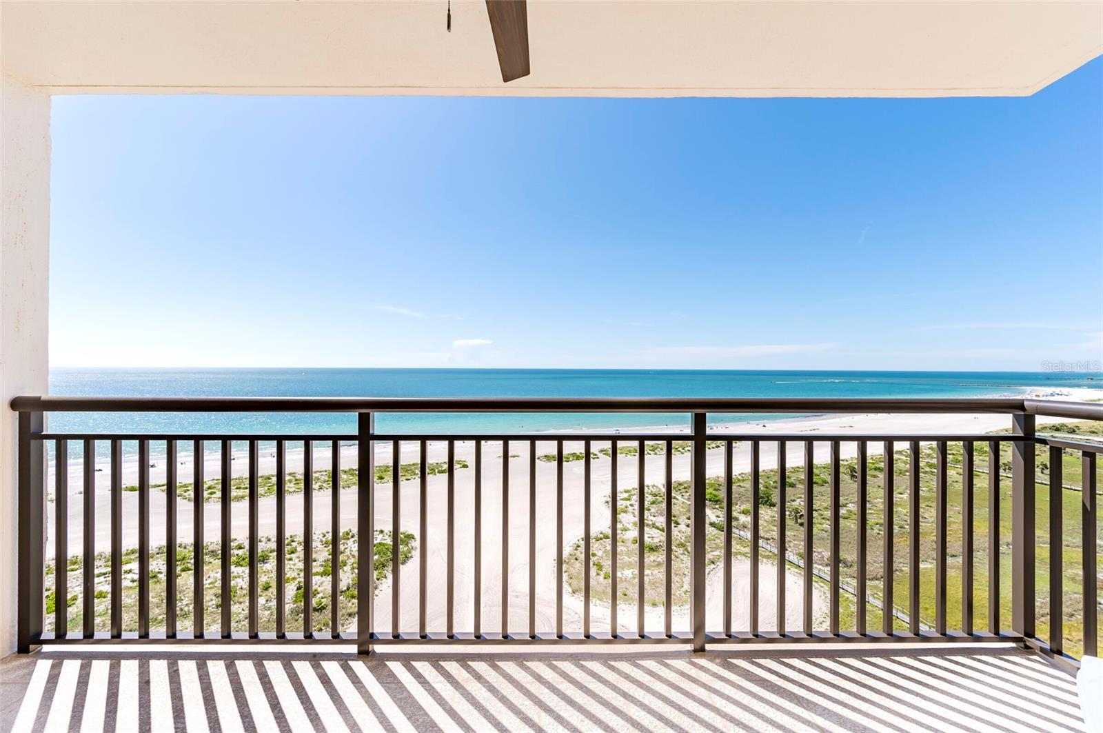 Image 4 of 32 For 1270 Gulf Boulevard 1605