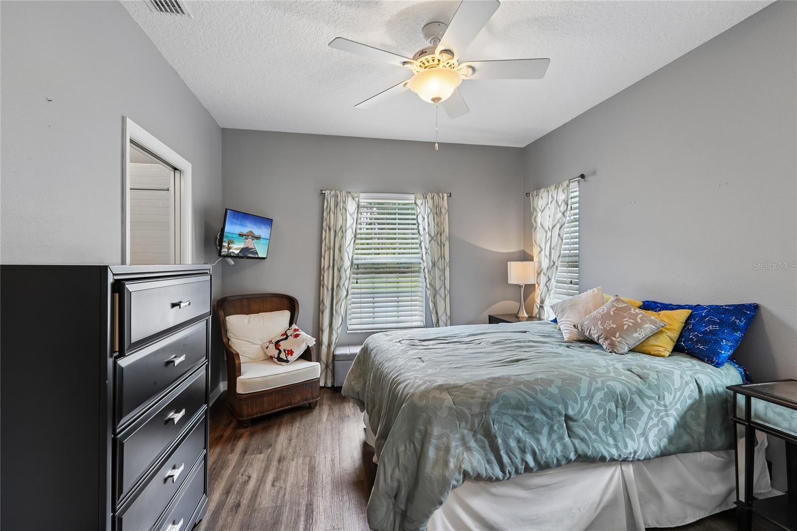Image 76 of 95 For 8410 Kenavis Place