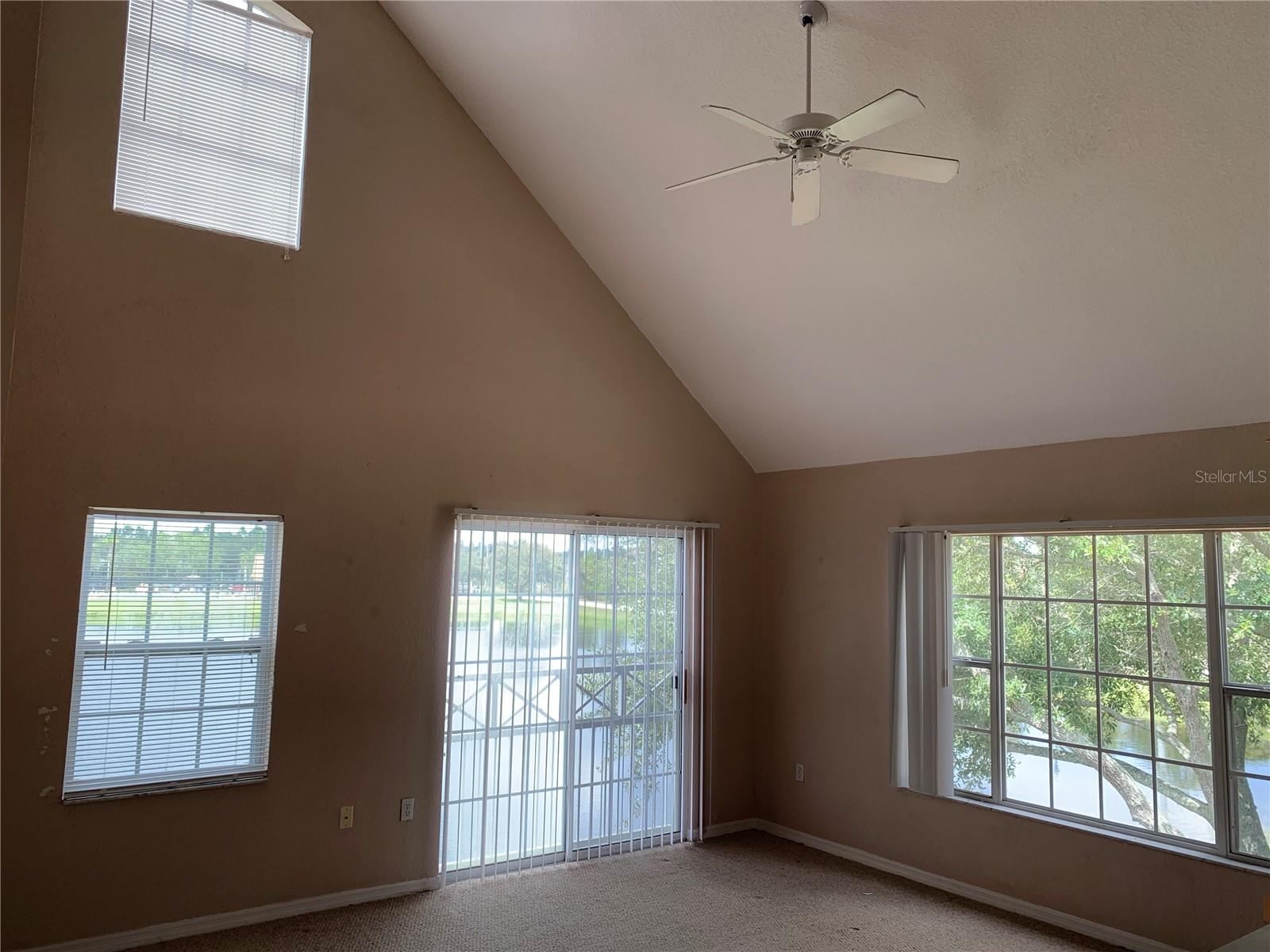 Image 3 of 19 For 9832 Lake Chase Island Way