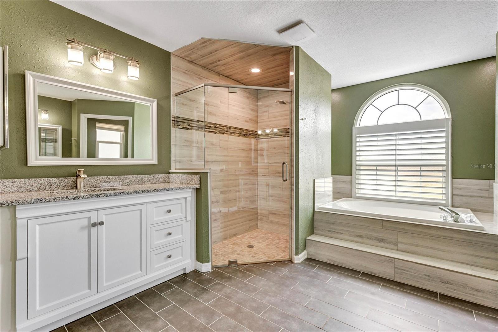 Image 24 of 44 For 12229 Langshaw Drive