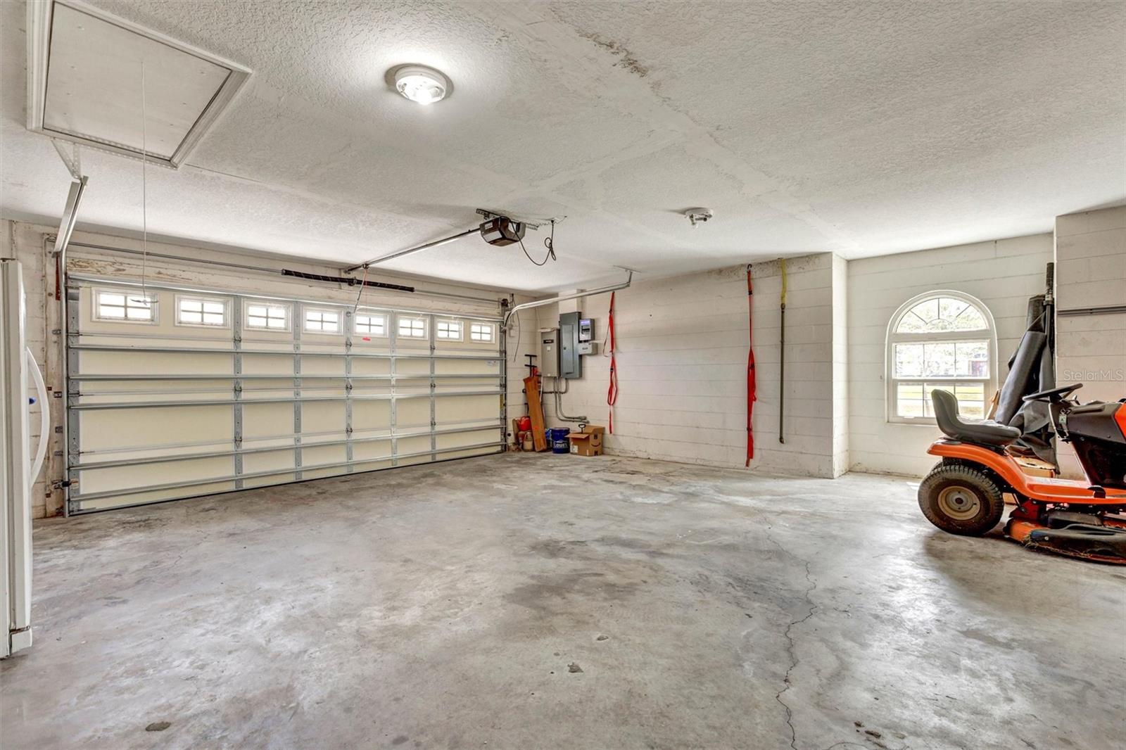 Image 36 of 44 For 12229 Langshaw Drive