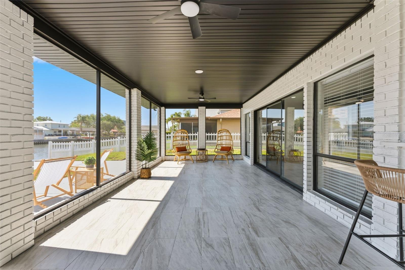 Image 11 of 55 For 3917 Eden Roc Circle