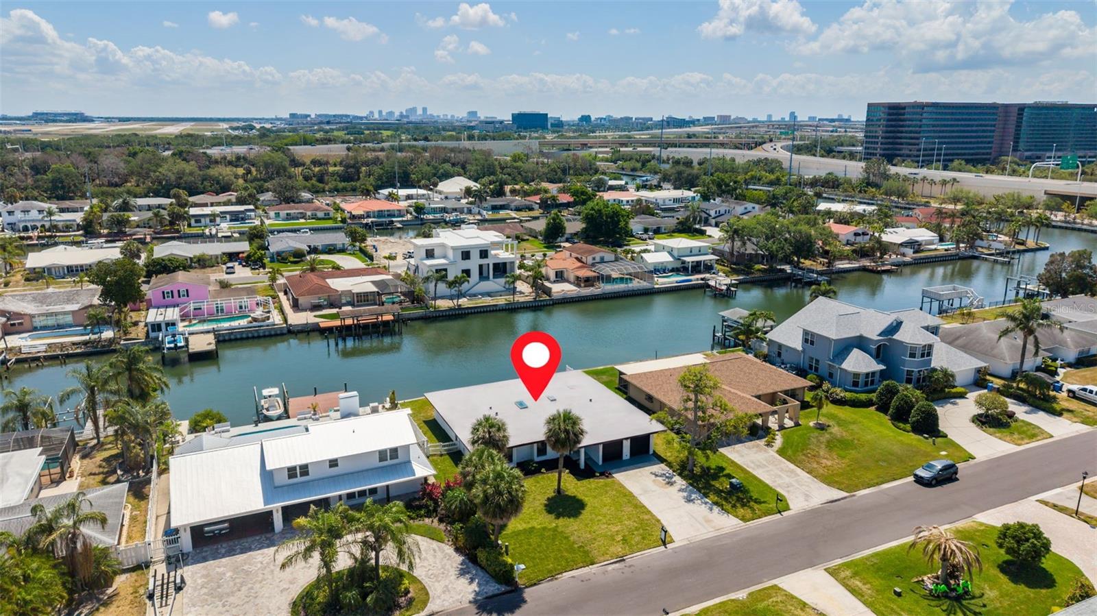 Image 18 of 55 For 3917 Eden Roc Circle