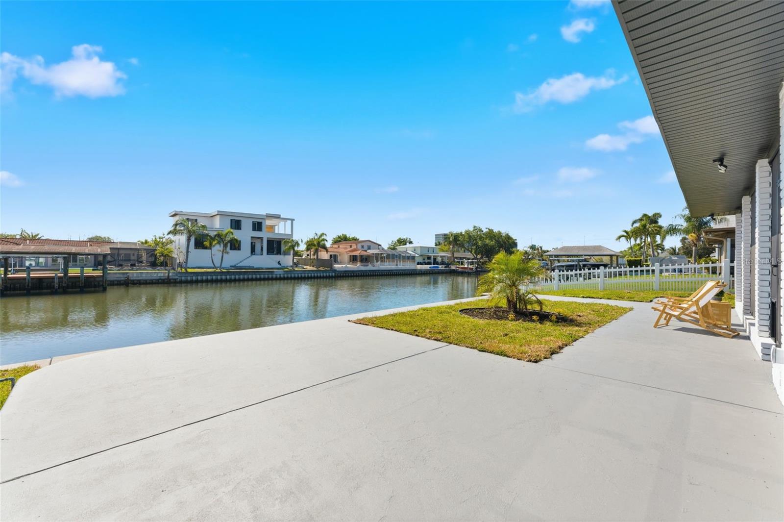 Image 27 of 55 For 3917 Eden Roc Circle